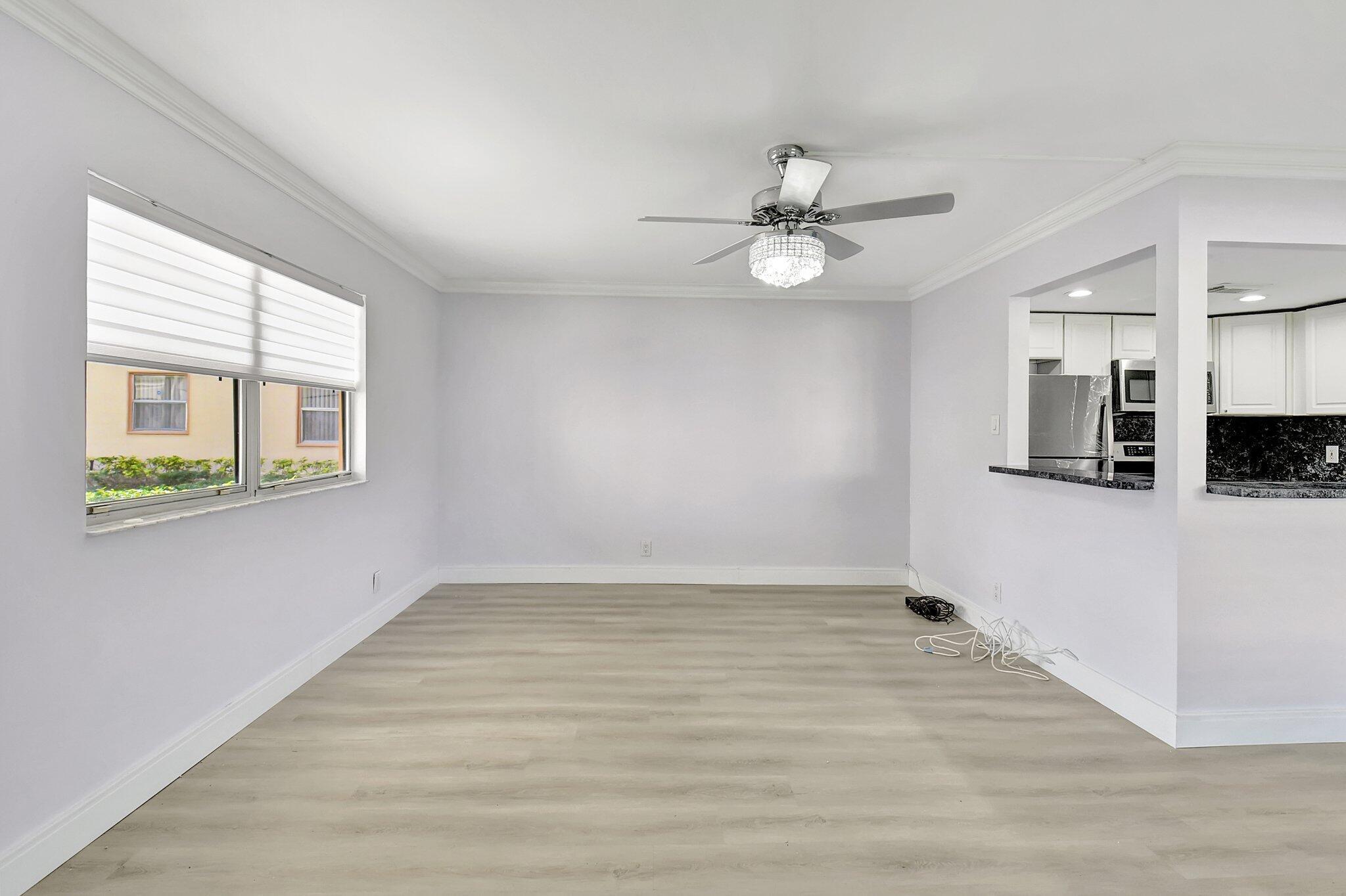 450 Saxony J, Delray Beach, FL 33446, Delray Beach - Photo 5