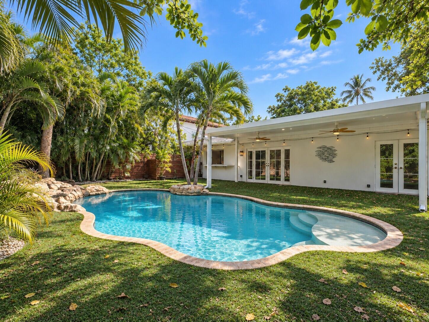 2411 S Olive Avenue, West Palm Beach, FL 33401, West Palm Beach