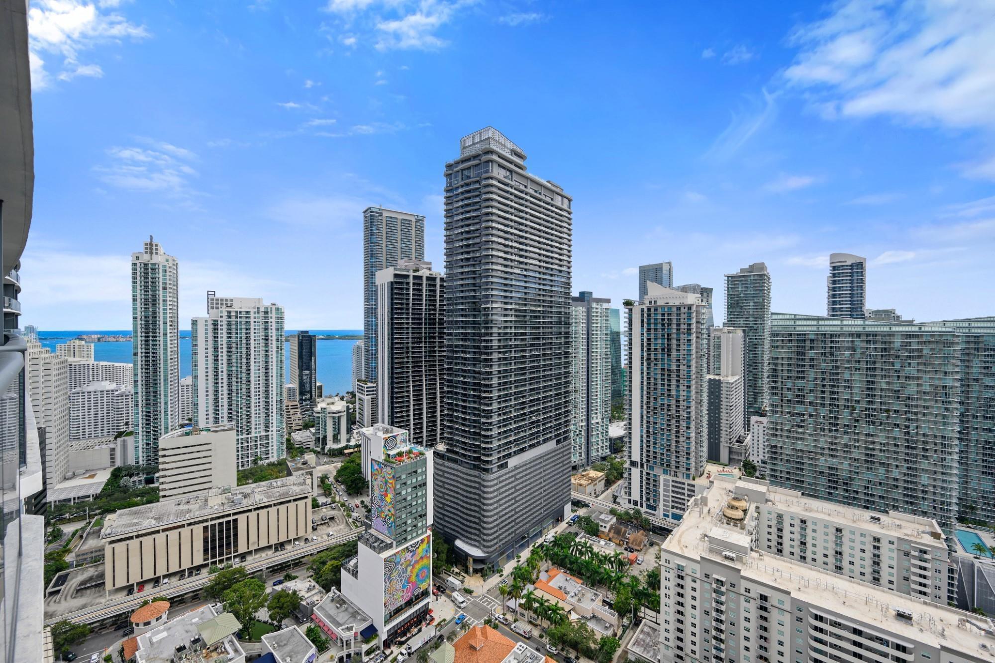 55 SW 9th Street 3705, Miami, FL 33130, Miami