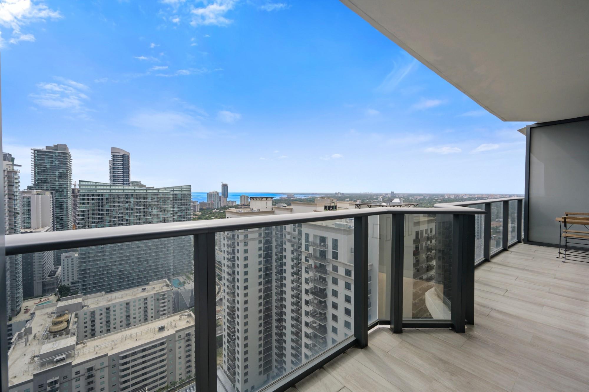 55 SW 9th Street 3705, Miami, FL 33130, Miami - Photo 3