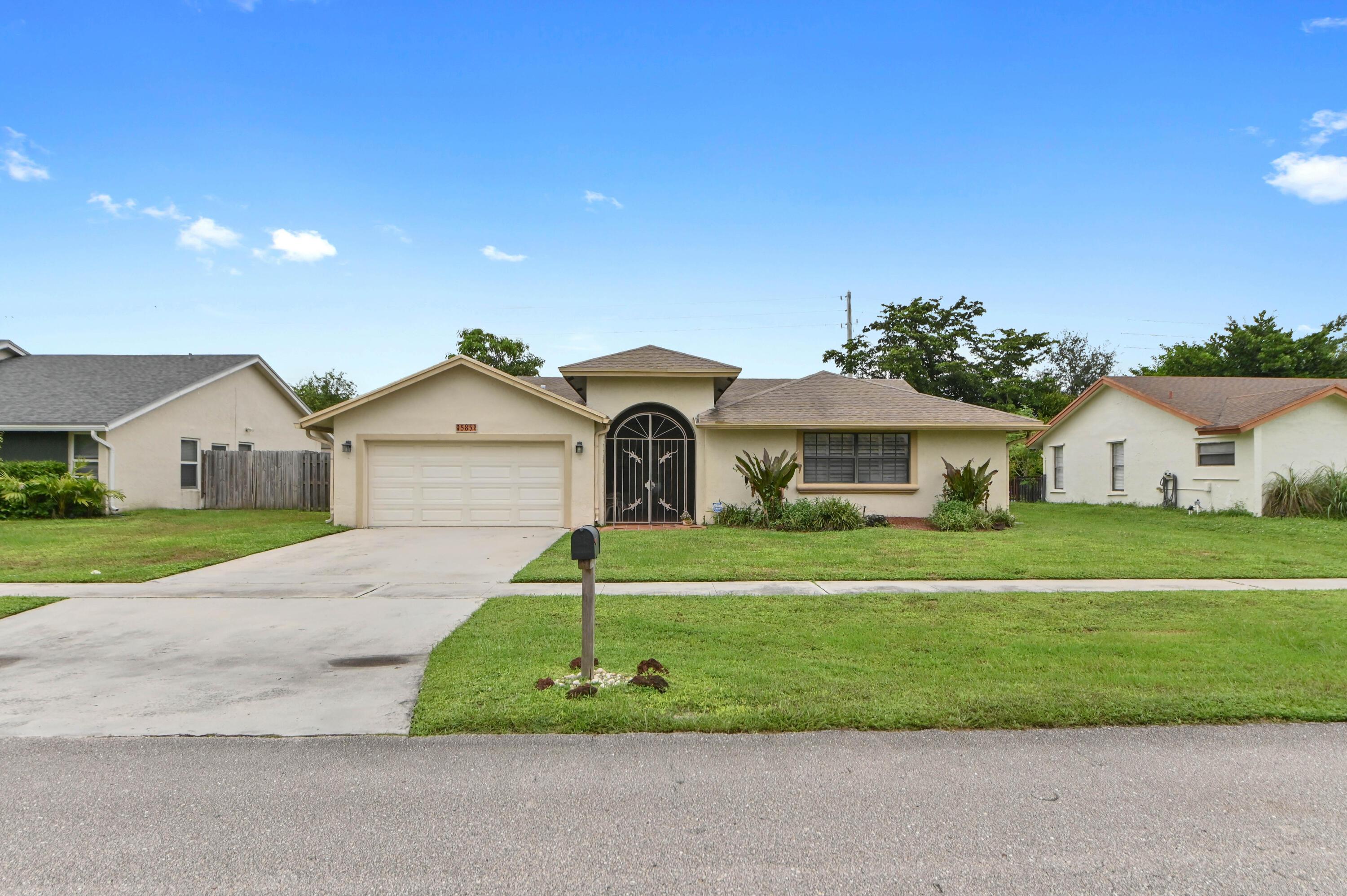 9585 Lancaster Place, Boca Raton, FL 33434, Boca Raton - Photo 3