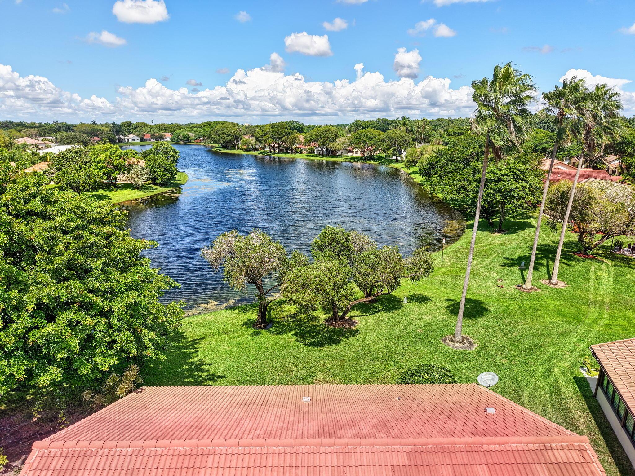 2067 Montpeliar, Weston, FL 33326, Weston - Photo 3