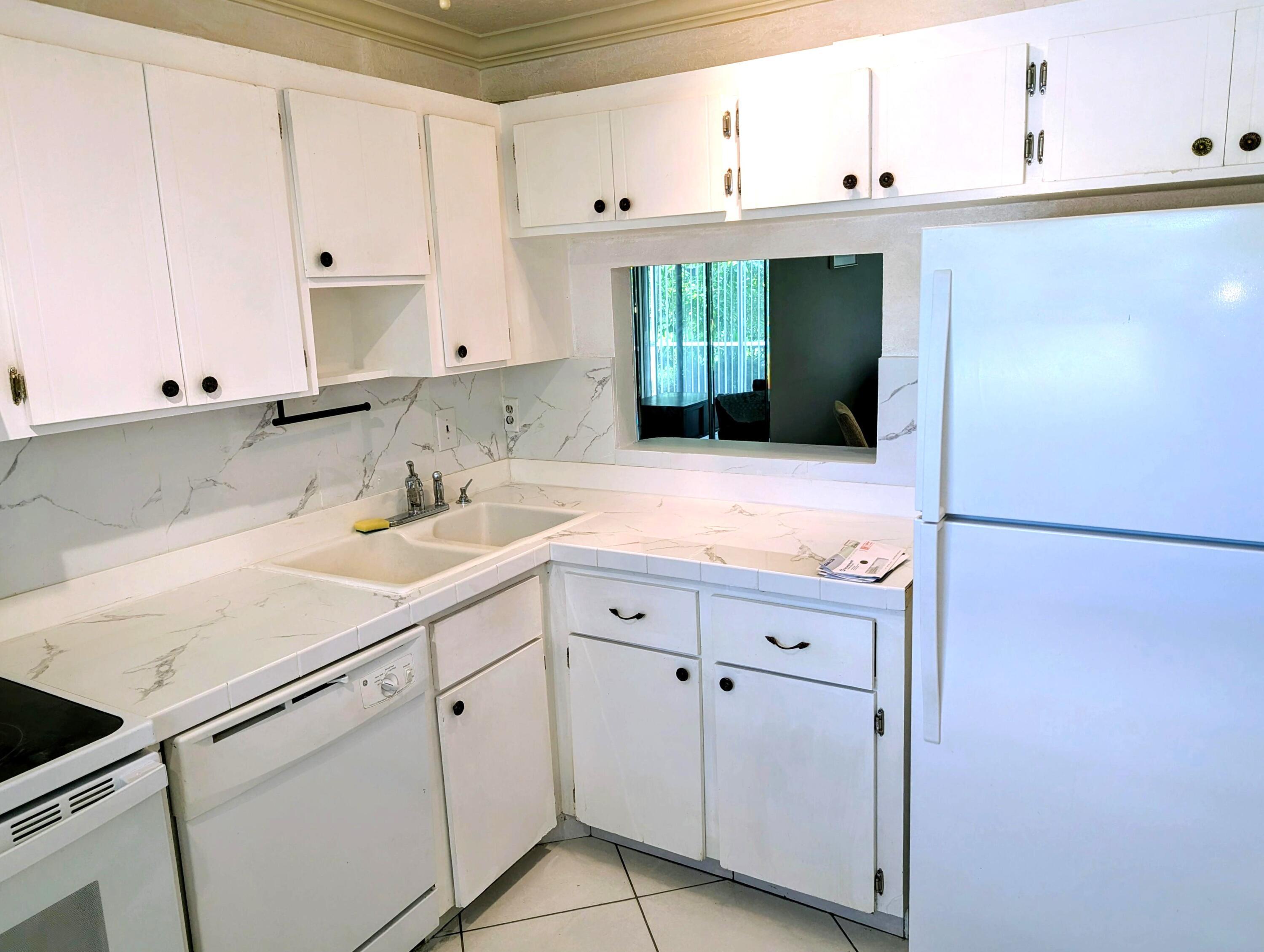 3774 INVERRARY Boulevard 104P, Lauderhill, FL 33319, Lauderhill - Photo 5