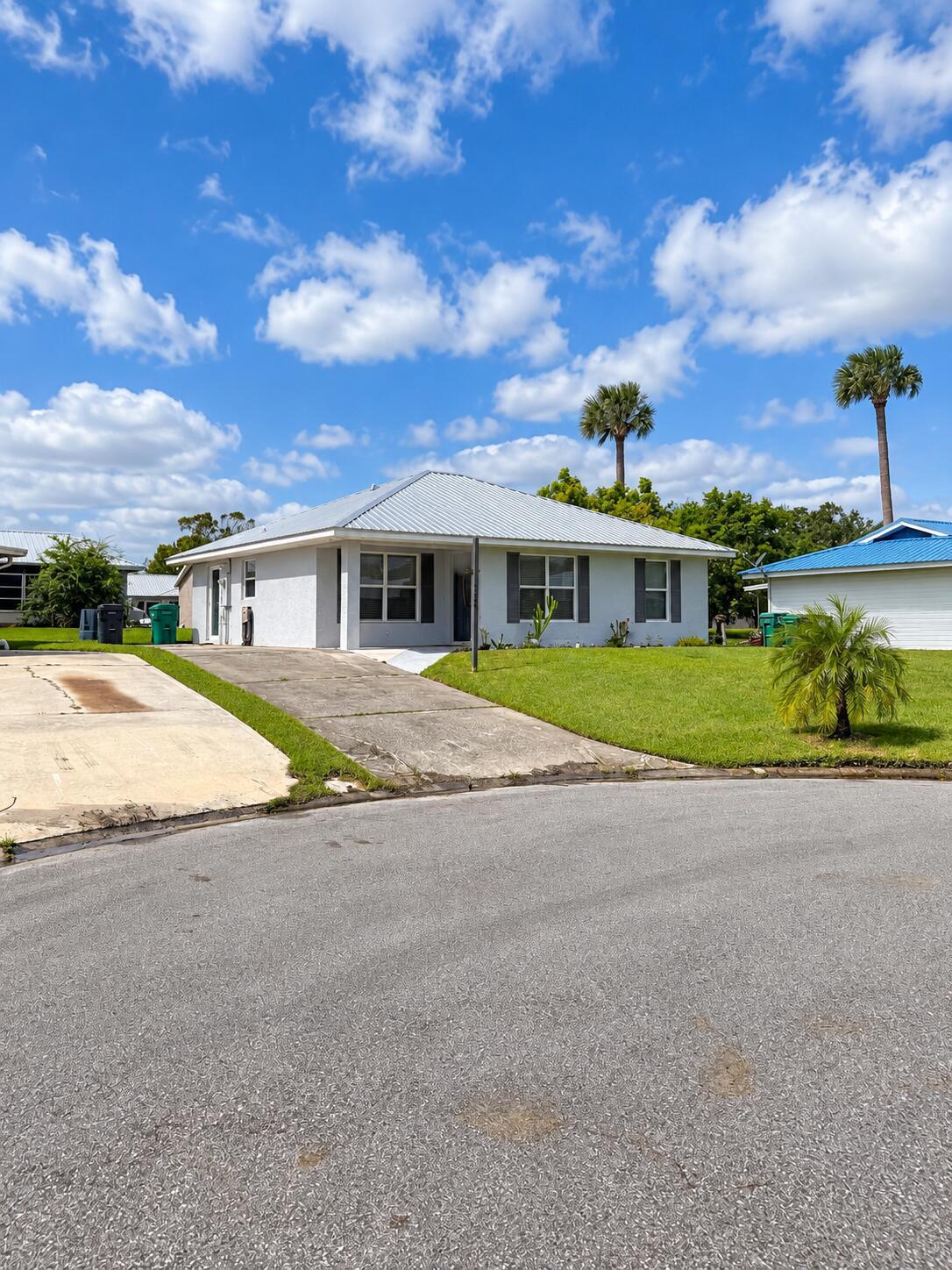 5248 SE 42ND Trace, Okeechobee, FL 34974, Okeechobee - Photo 2