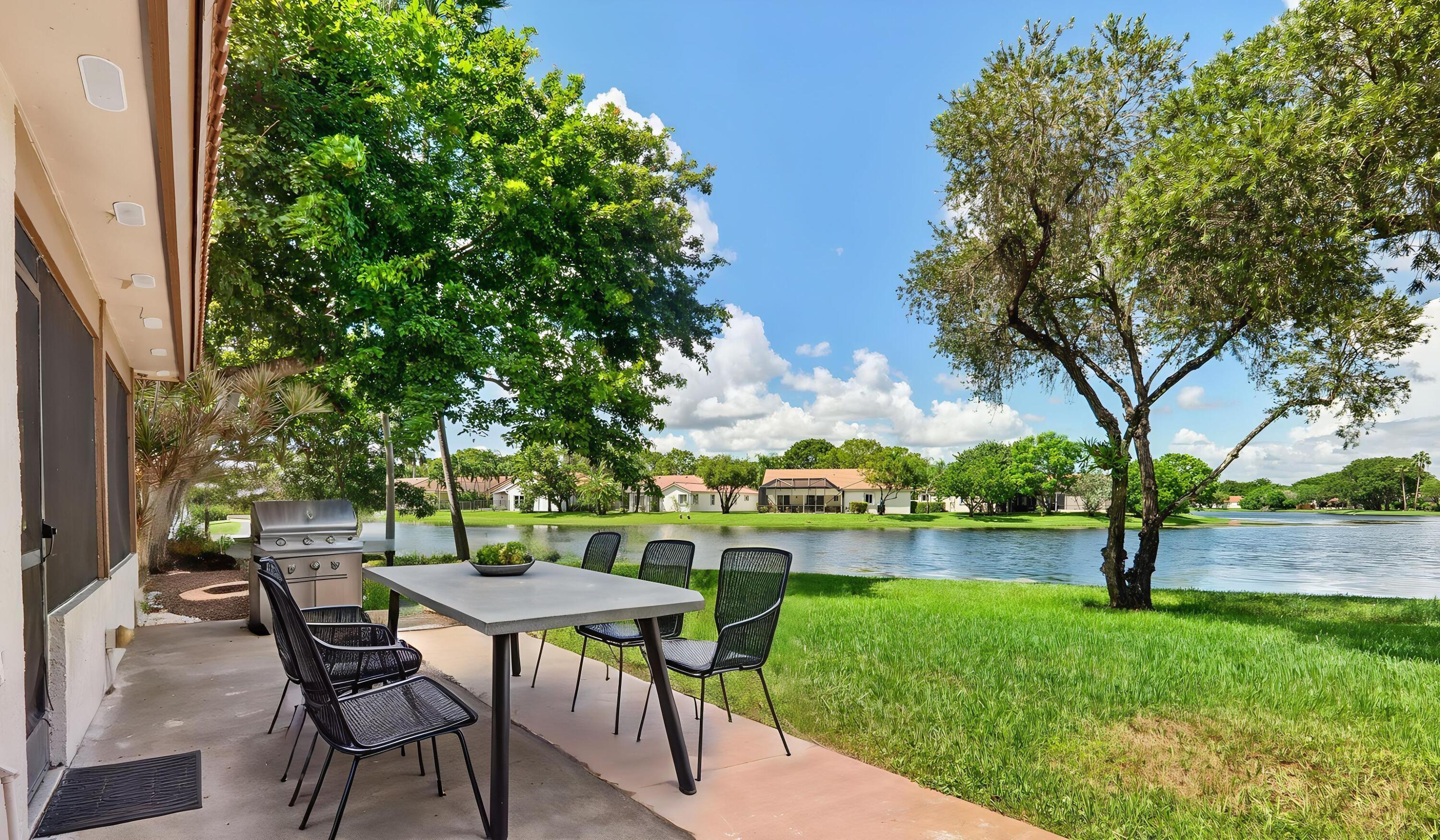 2067 Montpeliar, Weston, FL 33326, Weston - Photo 4