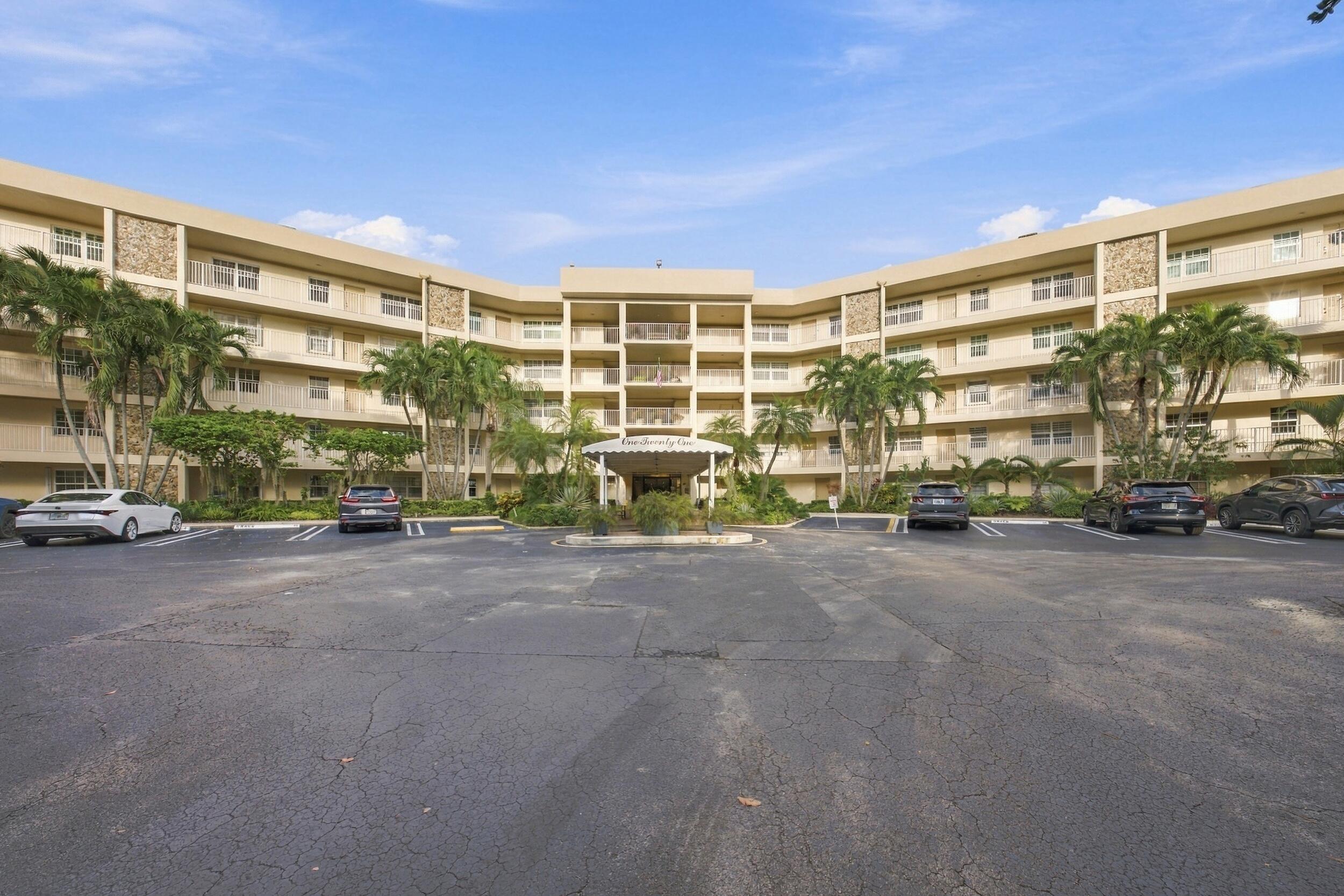 800 Cypress Grove Drive 504, Pompano Beach, FL 33069, Pompano Beach - Photo 4