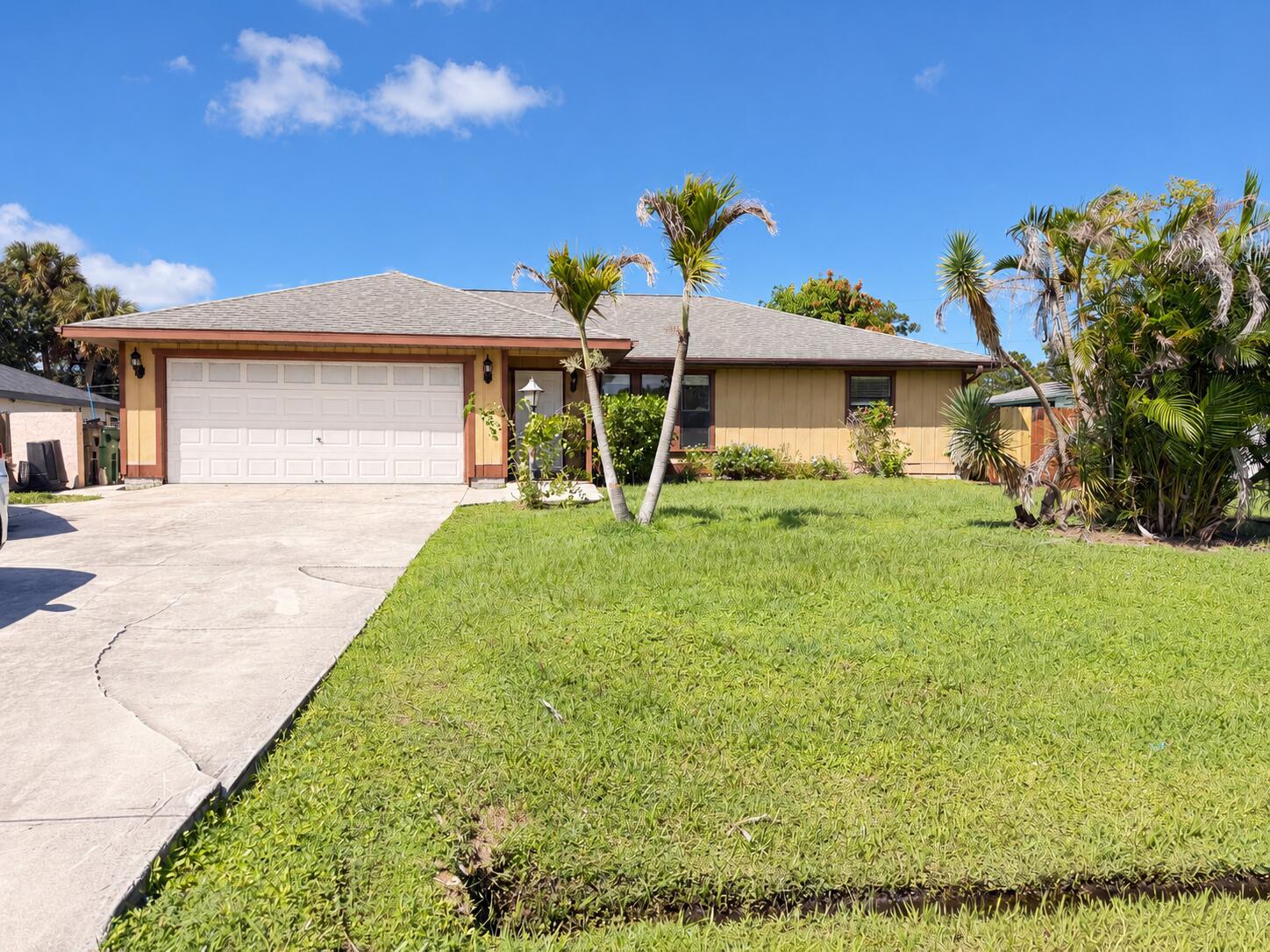 2225 SE MELALEUCA Boulevard, Port St. Lucie, FL 34952, Port St. Lucie