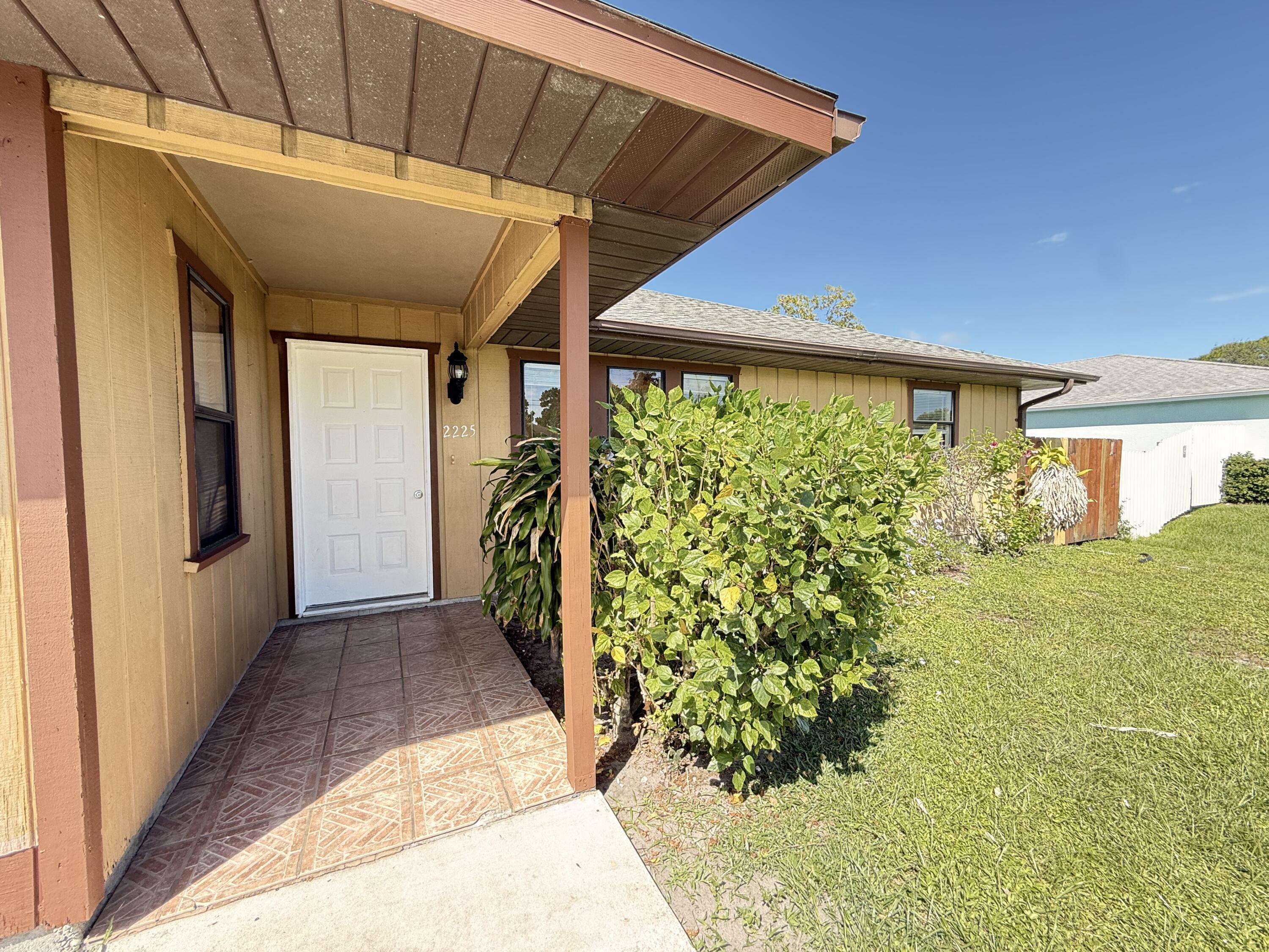 2225 SE MELALEUCA Boulevard, Port St. Lucie, FL 34952, Port St. Lucie - Photo 2