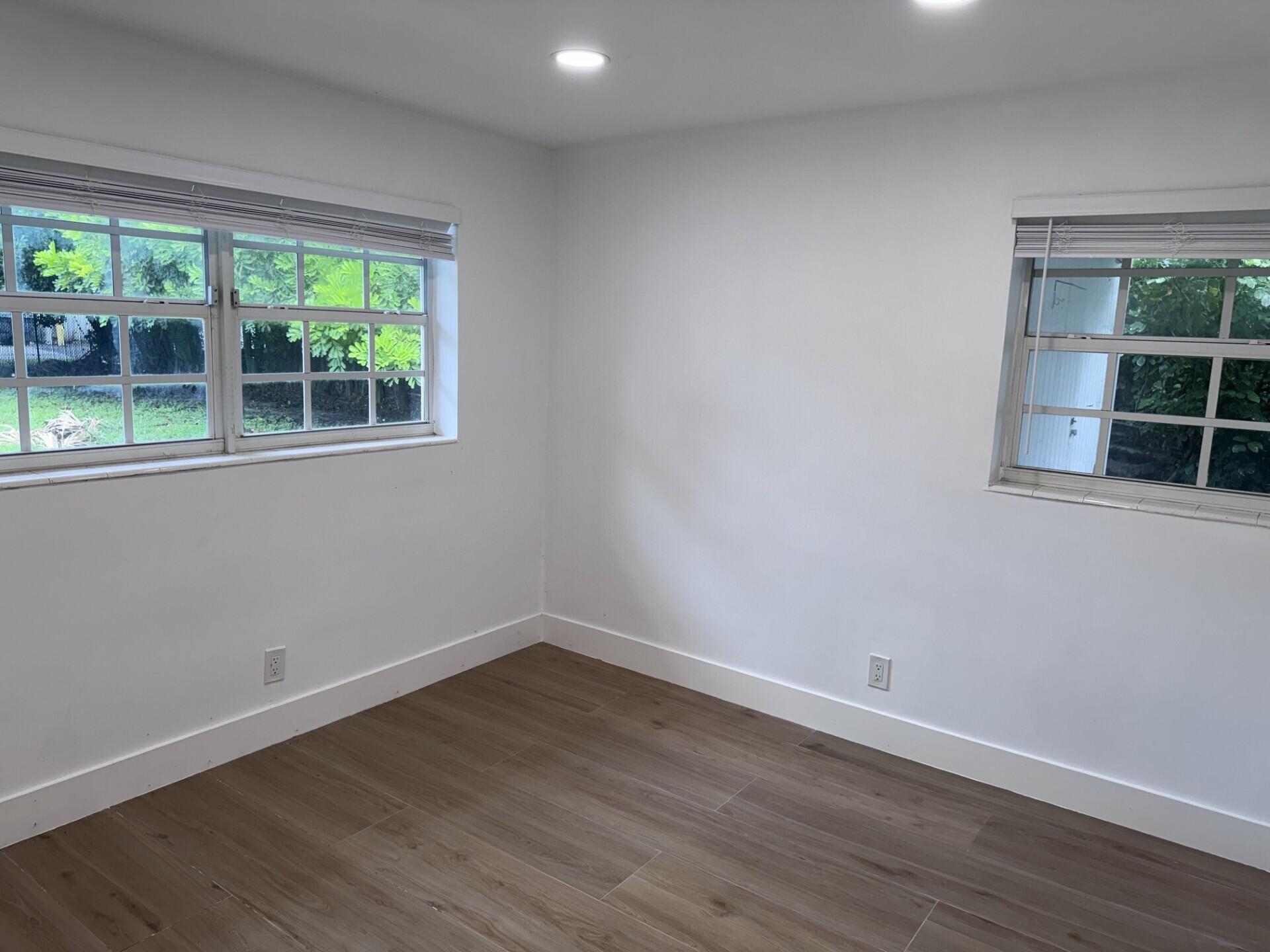 8911 Sunset Drive, Palm Beach Gardens, FL 33410, Palm Beach Gardens - Photo 5