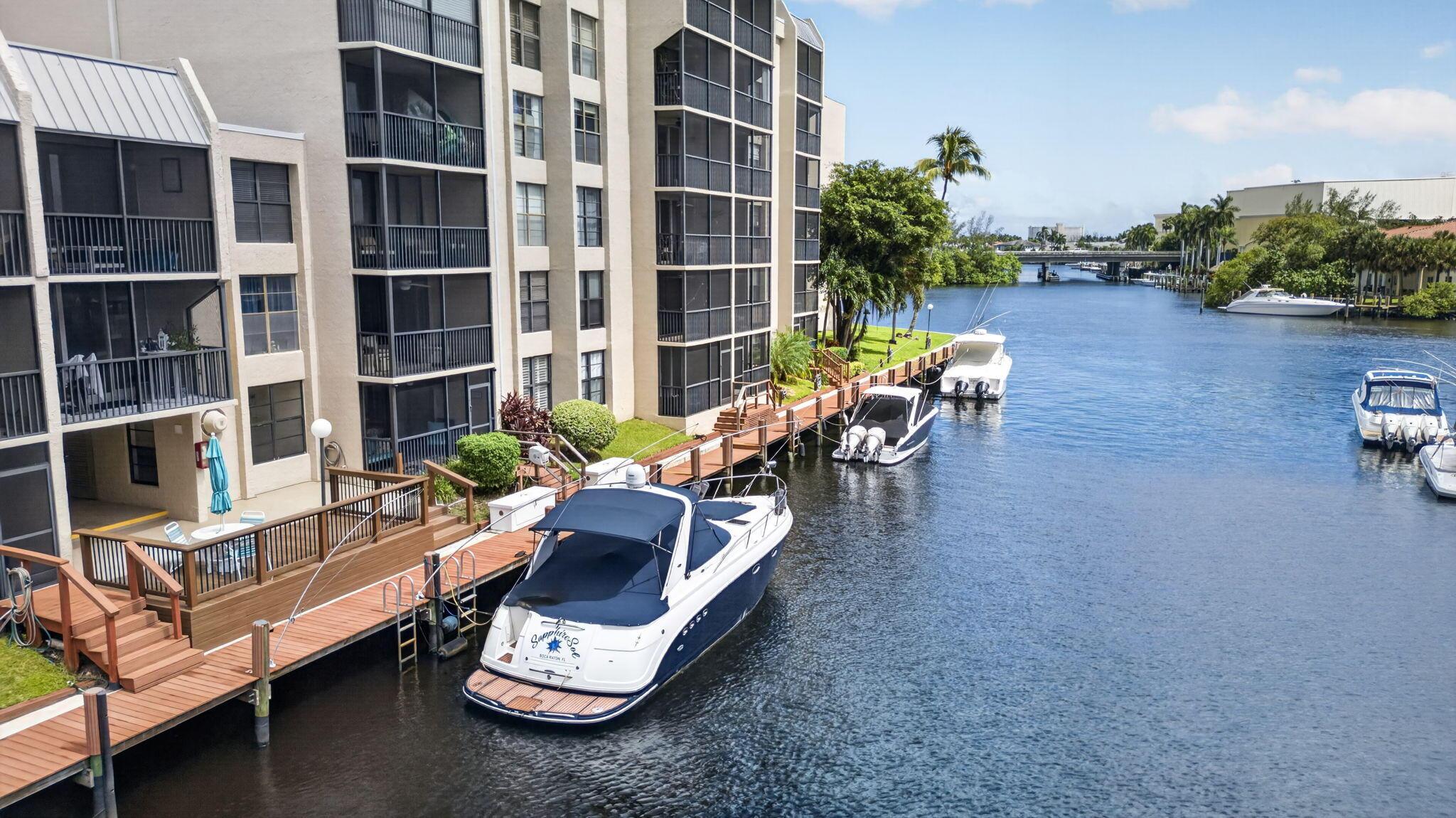 8 Royal Palm Way 104, Boca Raton, FL 33432, Boca Raton - Photo 2