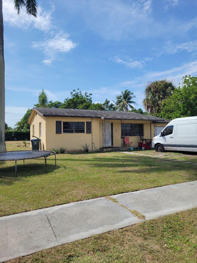 730 W ILEX Drive, Lake Park, FL 33403, Lake Park