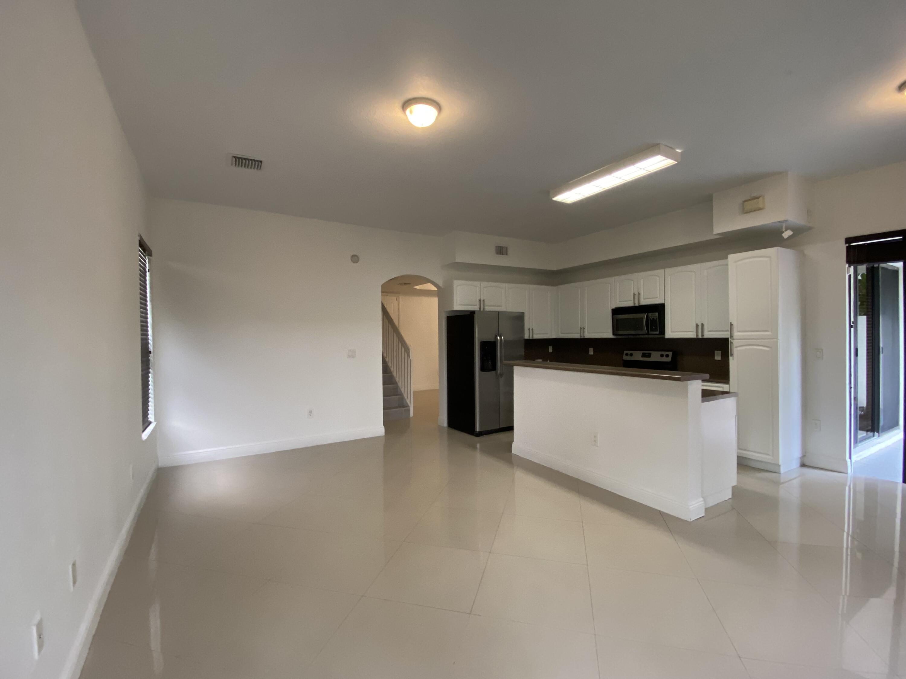 8936 SW 228th Lane, Cutler Bay, FL 33190, Cutler Bay - Photo 4