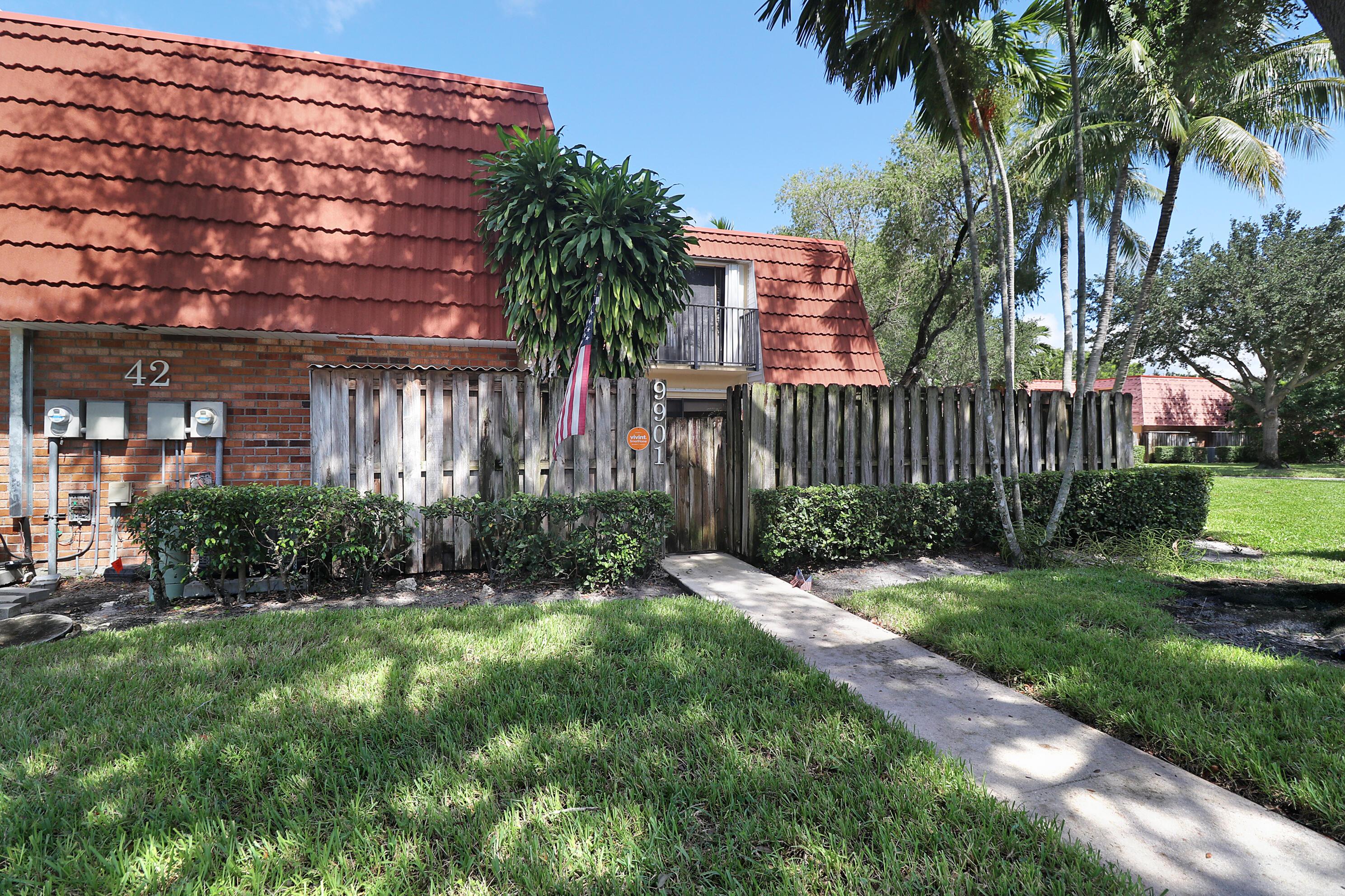 9901 NW 6TH Place 9901, Plantation, FL 33324, Plantation - Photo 3