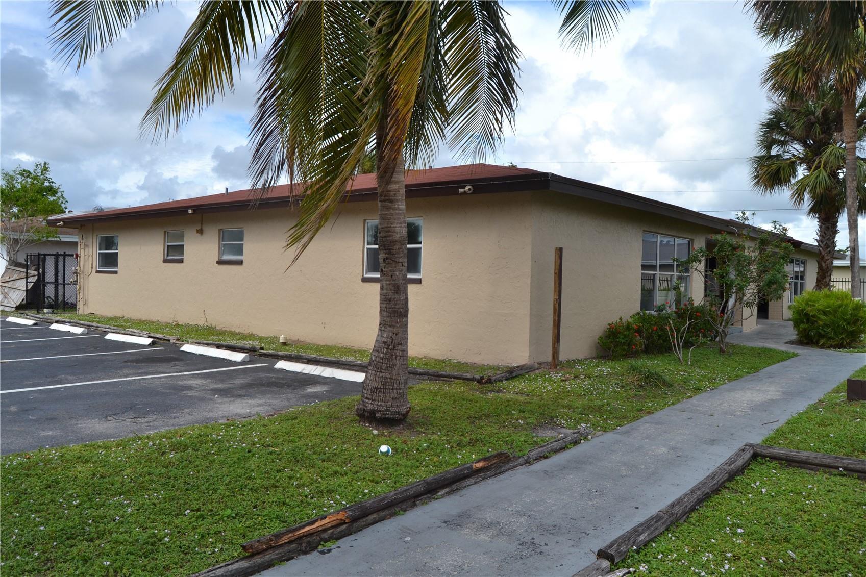 5631 NW 27th Court 5631, Lauderhill, FL 33313, Lauderhill - Photo 2