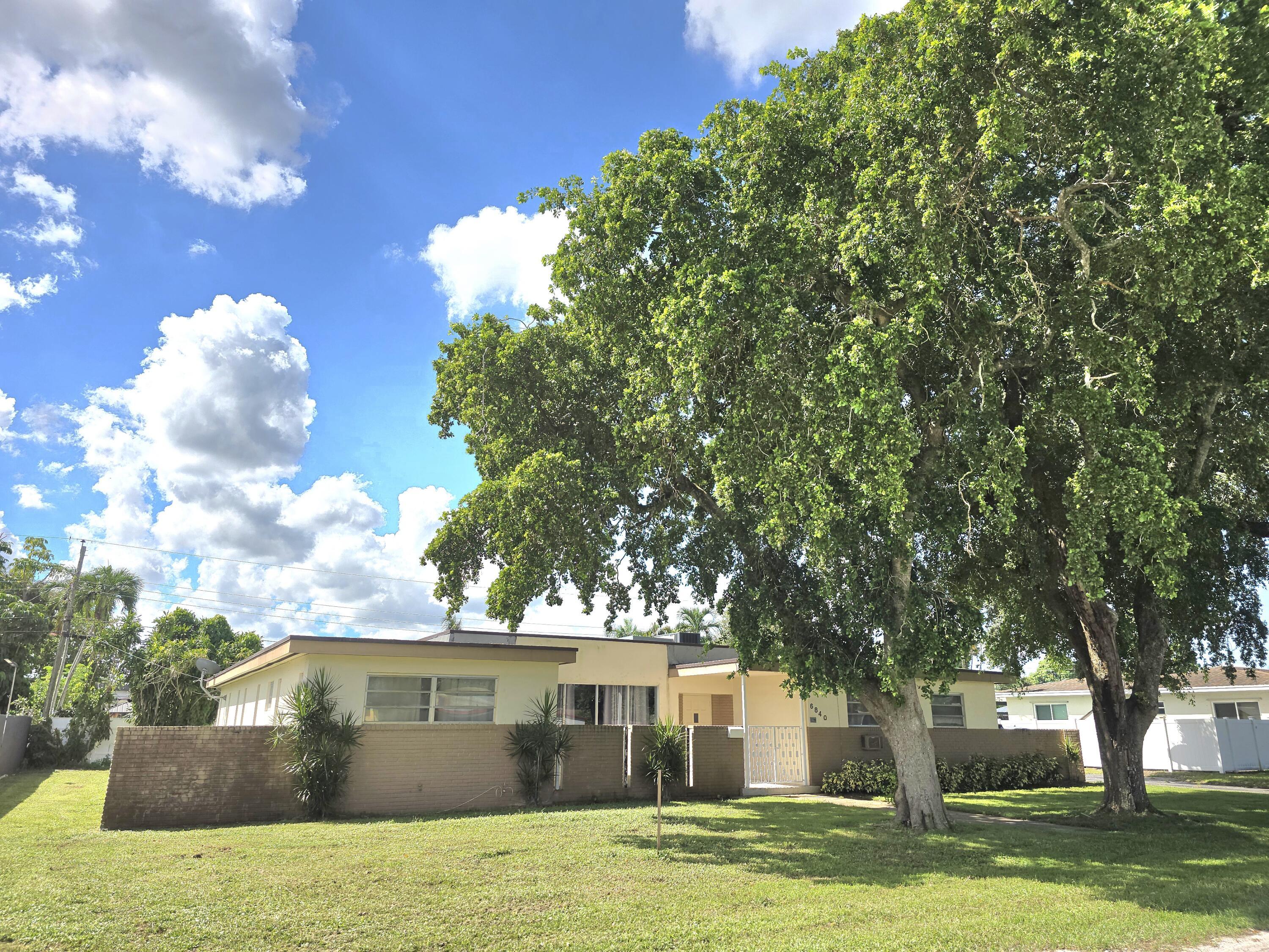 6840 SW 16th Street, Pembroke Pines, FL 33023, Pembroke Pines - Photo 3