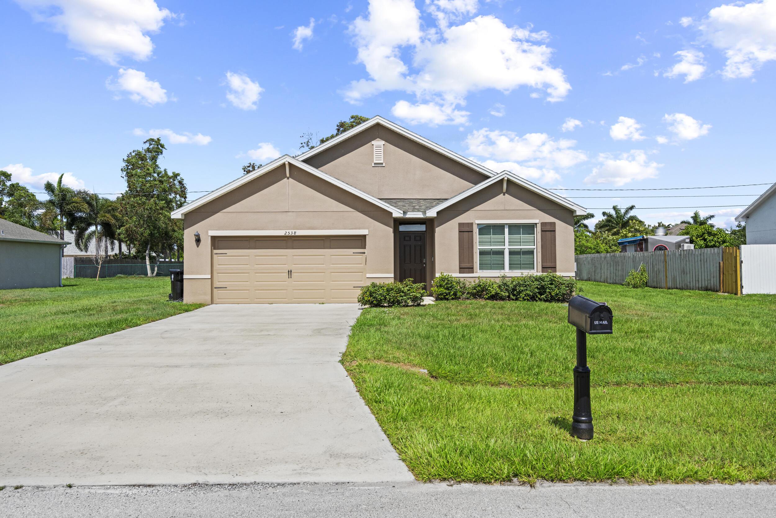 2538 SE Rock Springs Drive, Port St. Lucie, FL 34952, Port St. Lucie - Photo 2