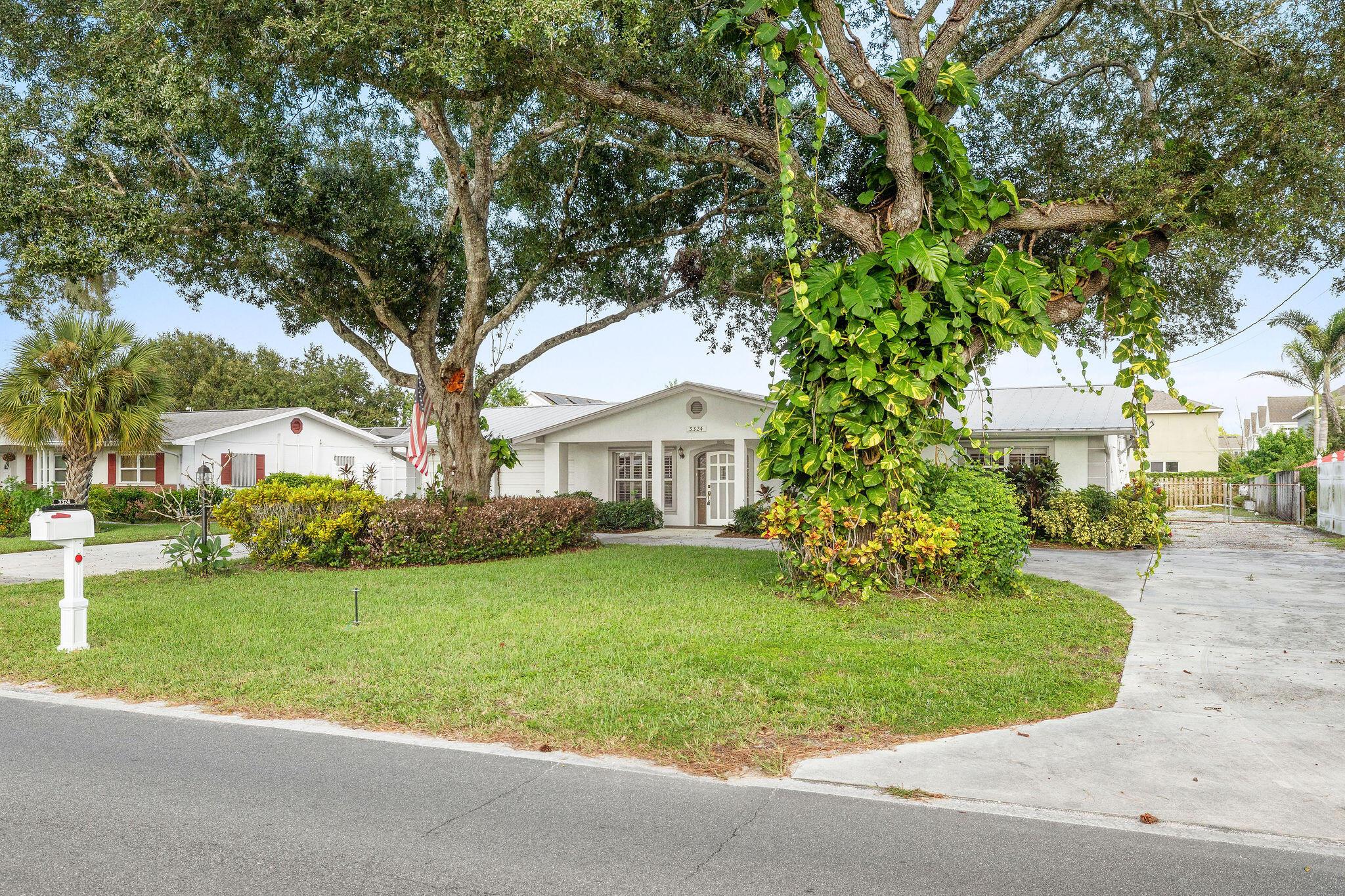 3324 Sunrise Boulevard, Fort Pierce, FL 34982, Fort Pierce - Photo 2