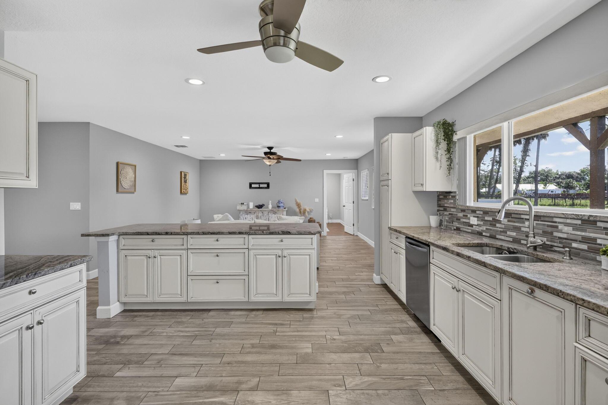 13253 Casey Road, Loxahatchee Groves, FL 33470, Loxahatchee Groves - Photo 5