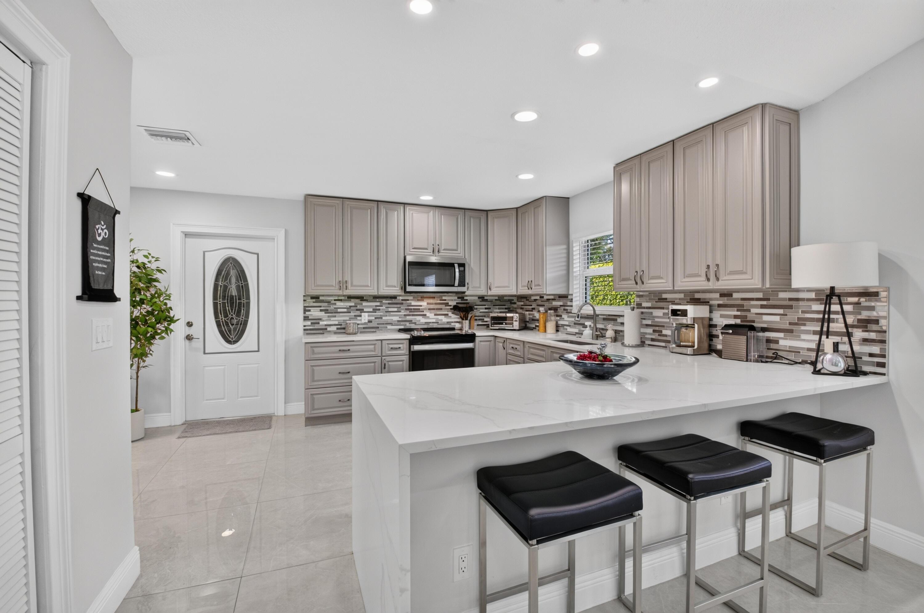 9767 ERICA Court, Boca Raton, FL 33496, Boca Raton - Photo 4
