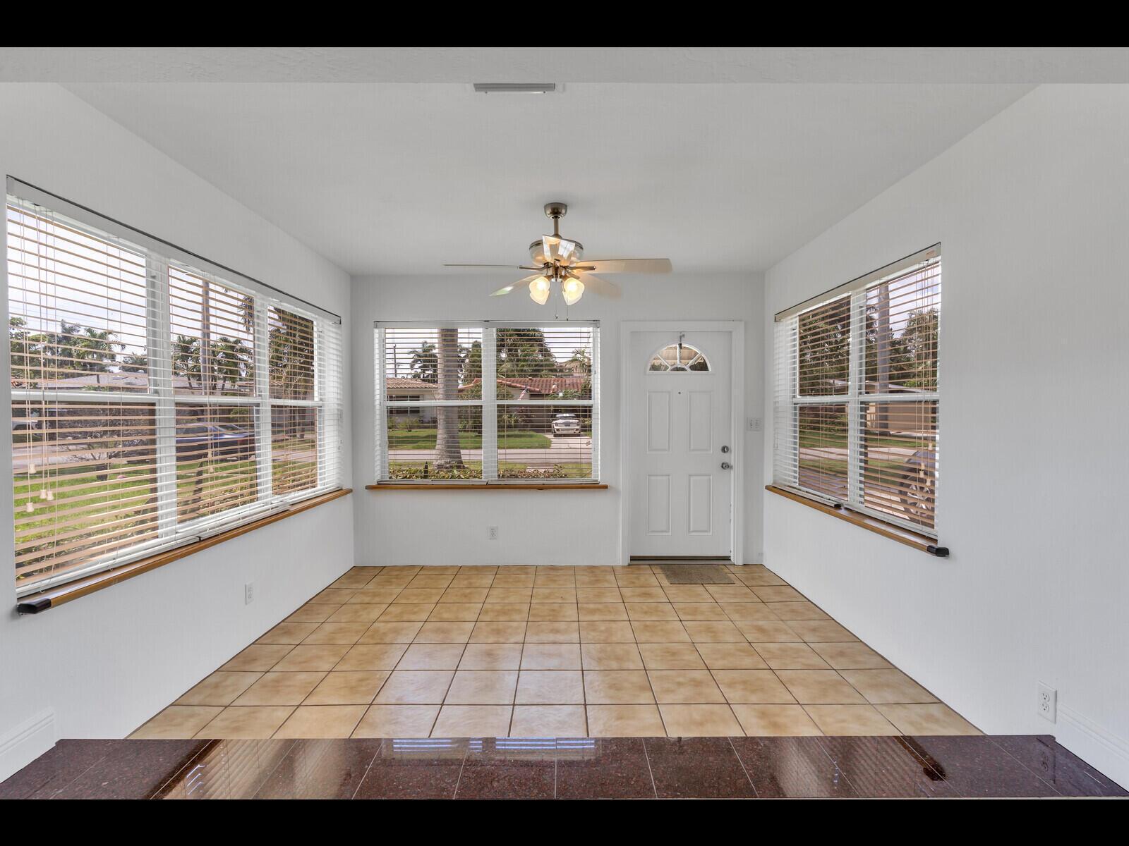 1315 Buchanan Street, Hollywood, FL 33019, Hollywood - Photo 3