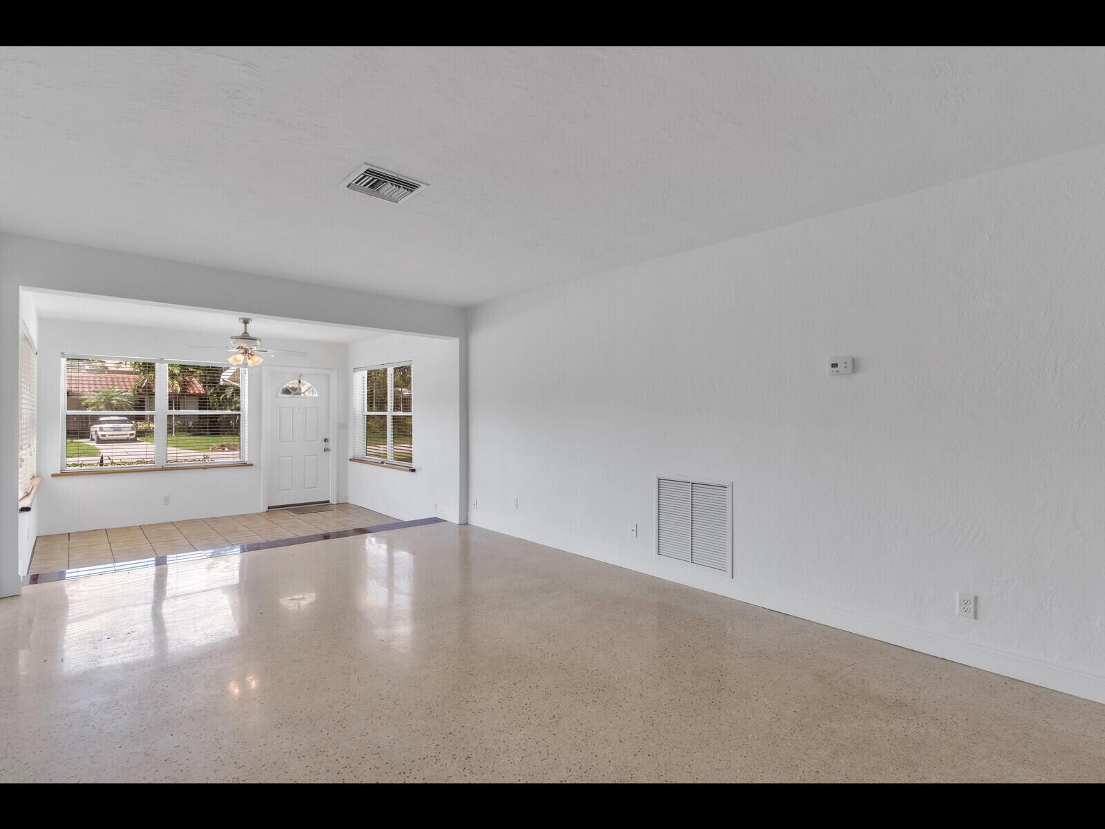 1315 Buchanan Street, Hollywood, FL 33019, Hollywood - Photo 4