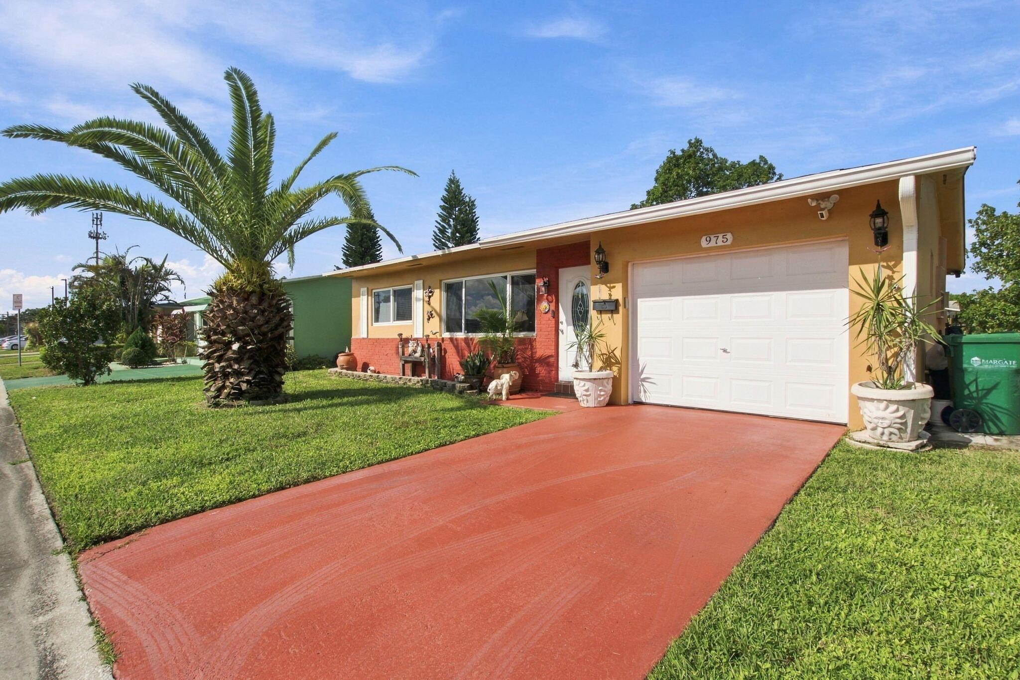 975 NW 67TH Avenue, Margate, FL 33063, Margate - Photo 2
