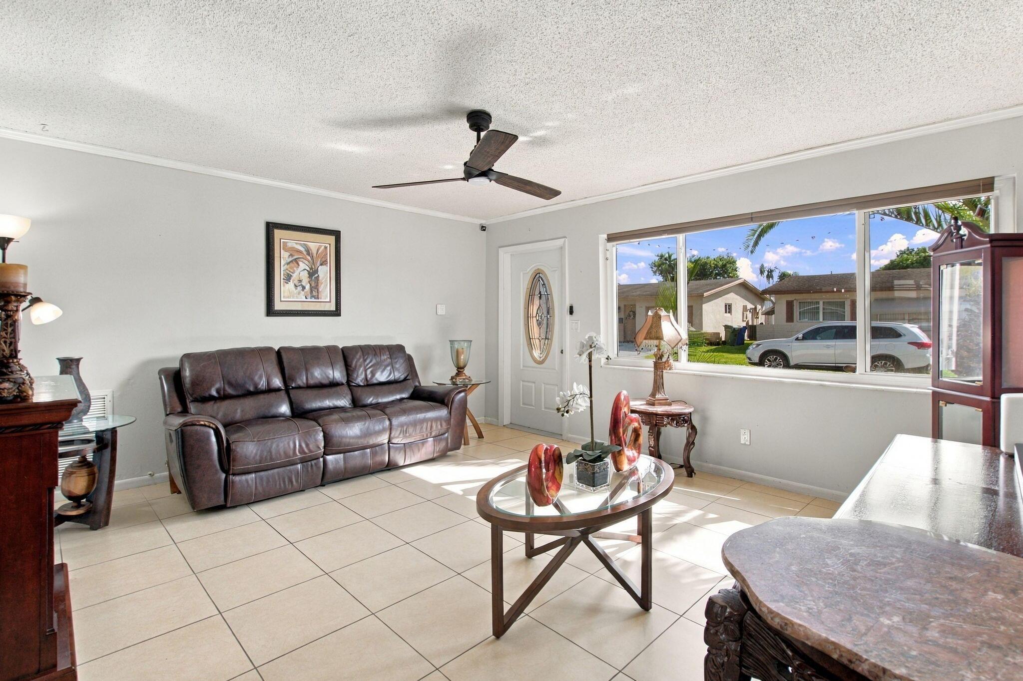 975 NW 67TH Avenue, Margate, FL 33063, Margate - Photo 4
