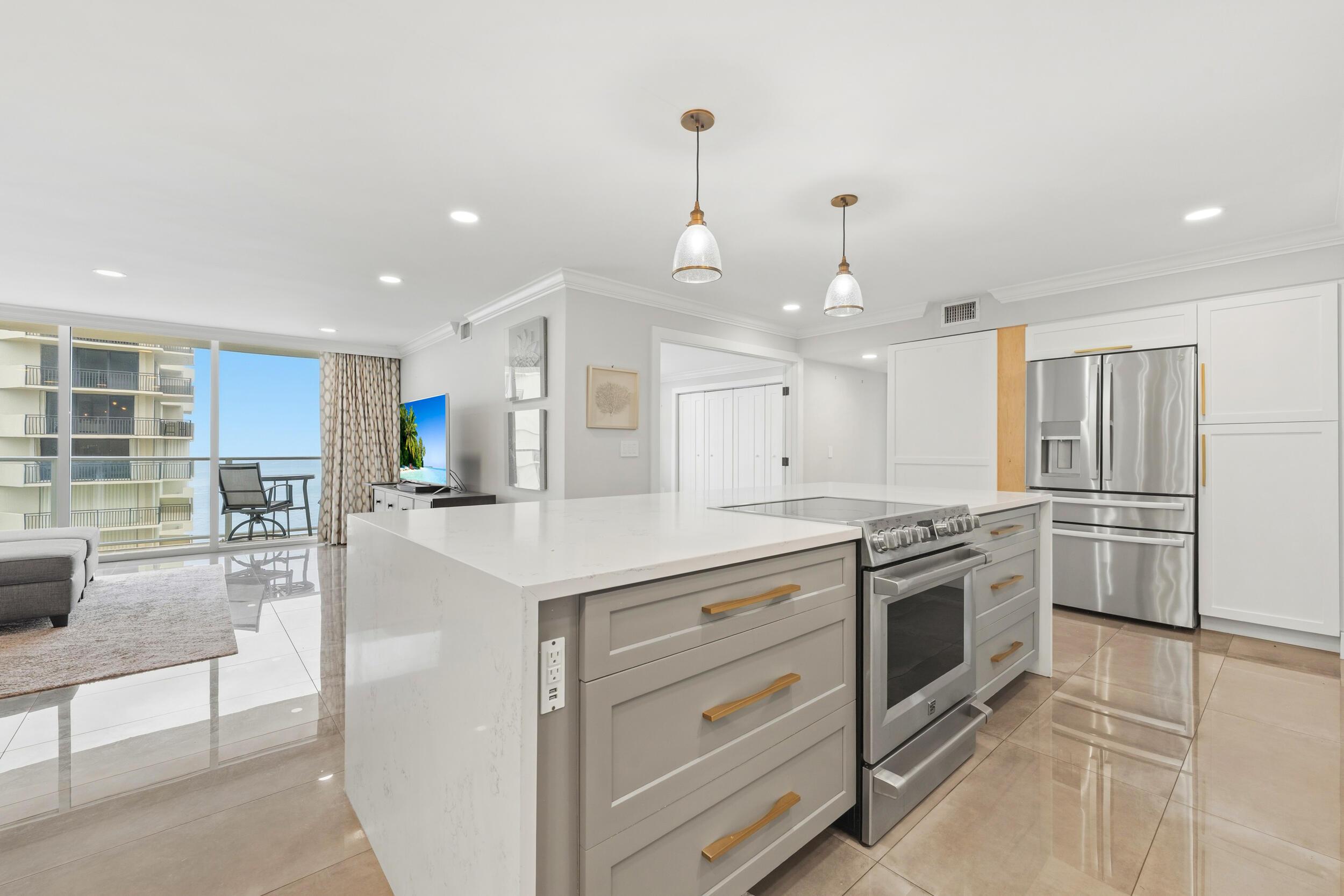 5440 N OCEAN Drive 1404, Singer Island, FL 33404, Singer Island - Photo 3