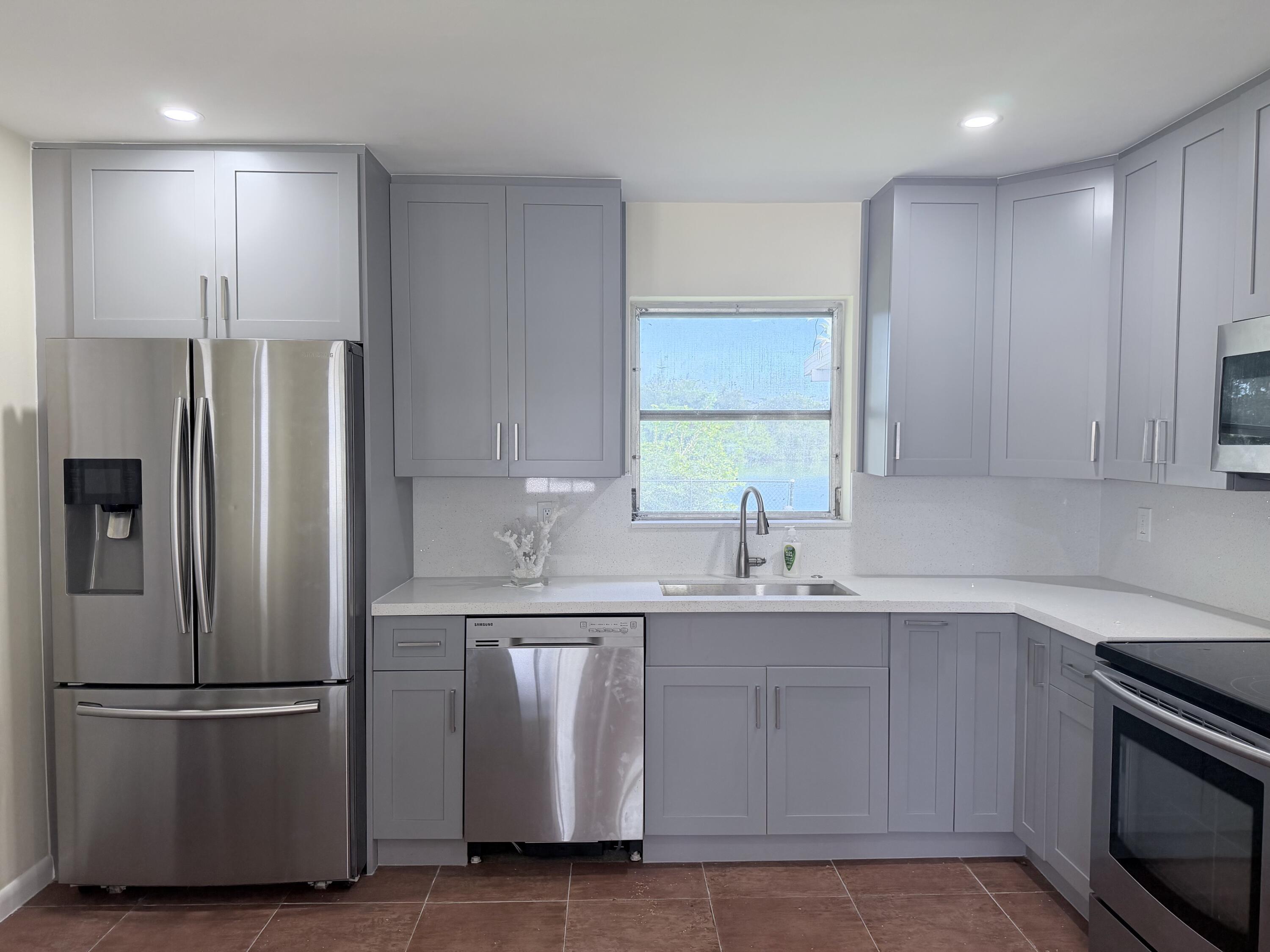 531 SW 11TH Avenue, Hallandale Beach, FL 33009, Hallandale Beach