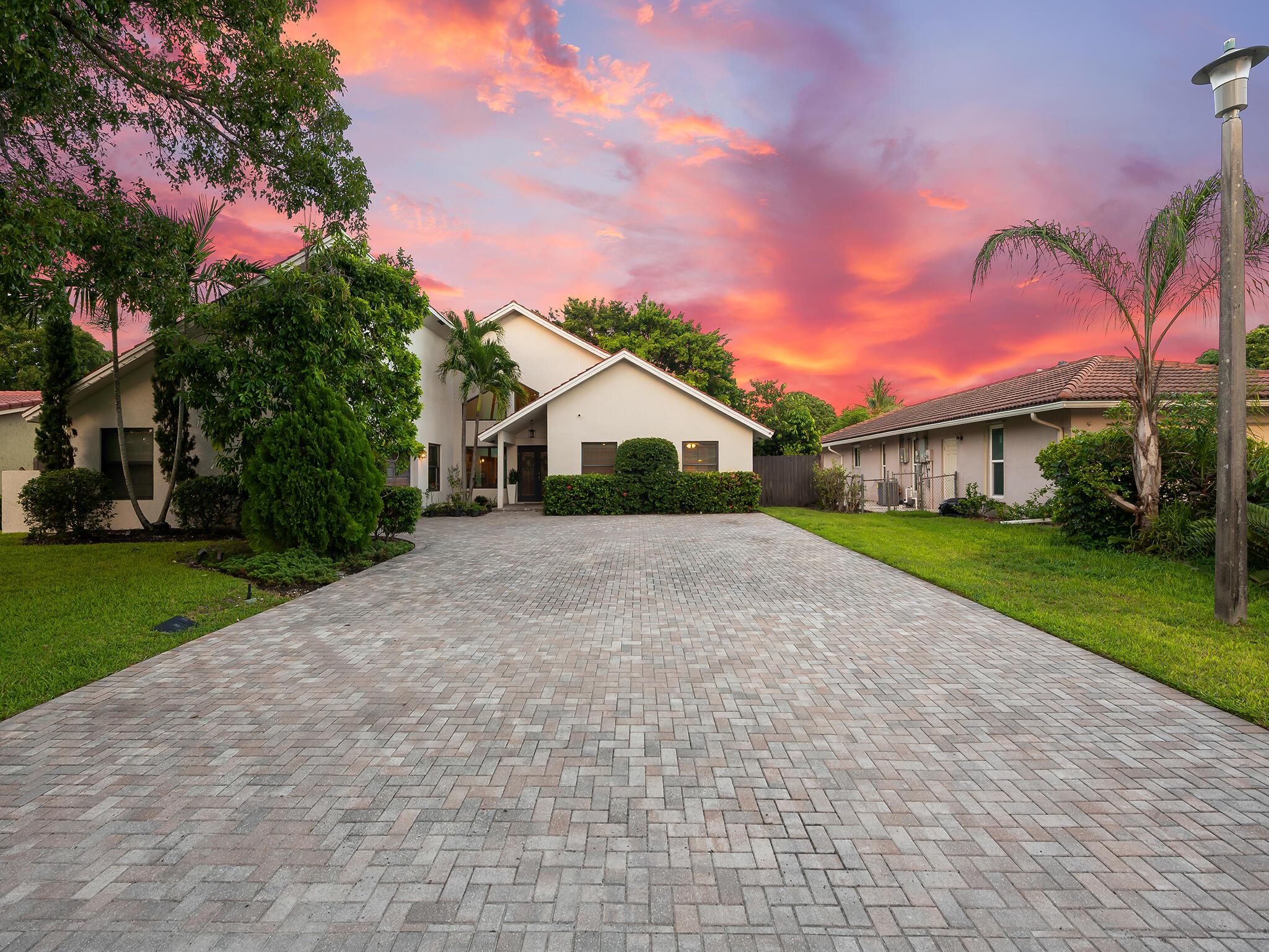 875 NW 83rd Drive, Coral Springs, FL 33071, Coral Springs - Photo 3