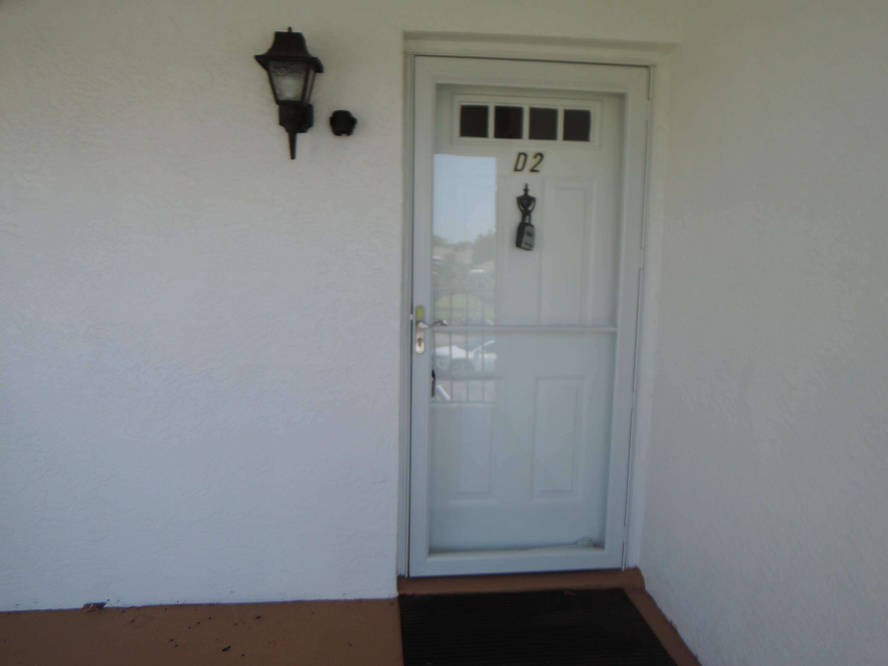 1209 S Lakes End Drive D2, Fort Pierce, FL 34982, Fort Pierce - Photo 3