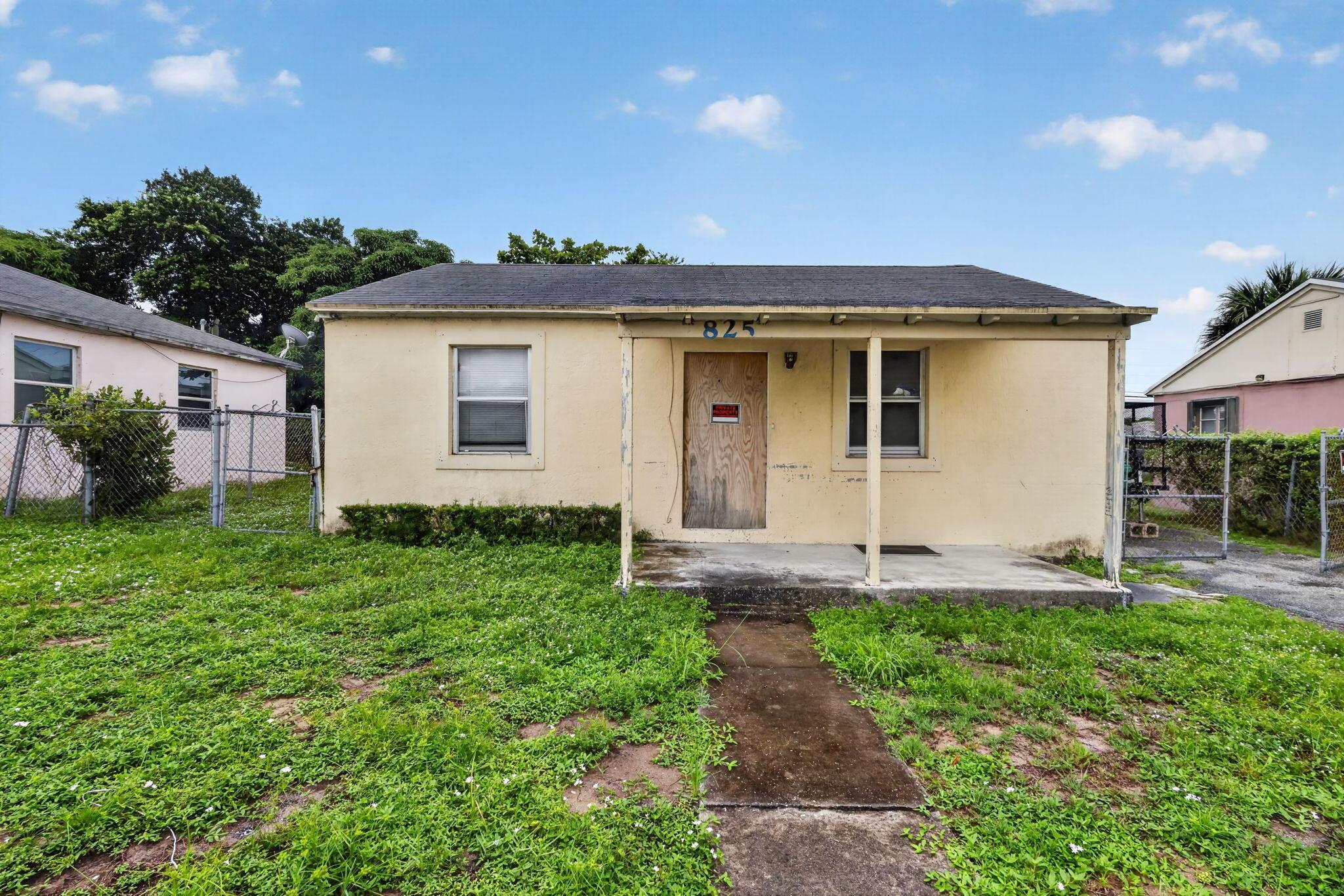 825 W 5th Street, Riviera Beach, FL 33404, Riviera Beach - Photo 2