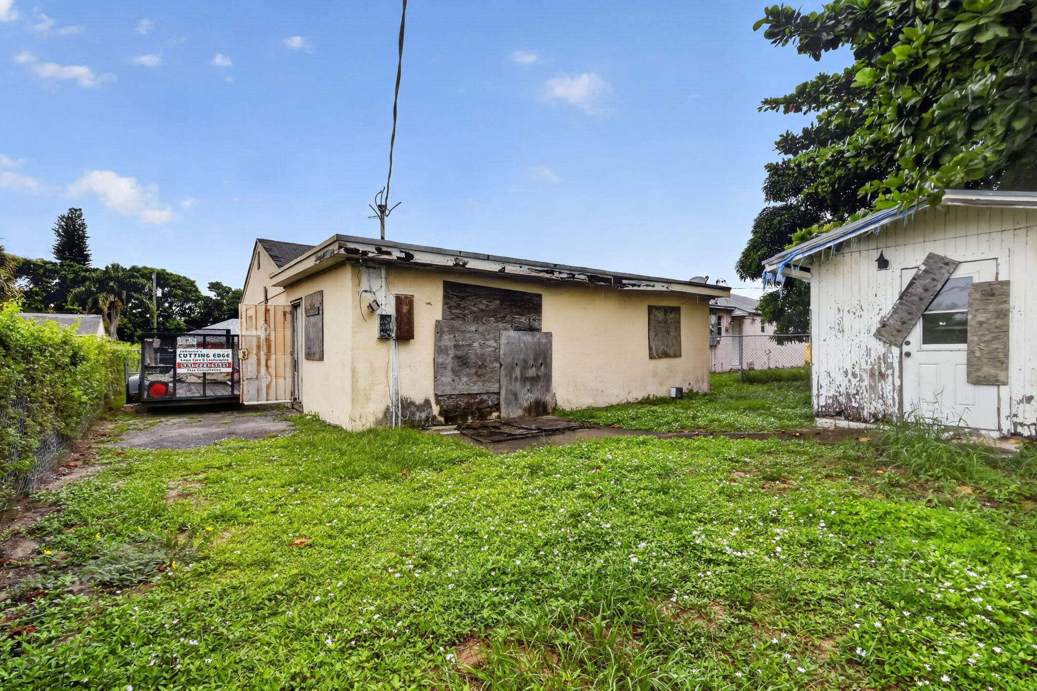 825 W 5th Street, Riviera Beach, FL 33404, Riviera Beach - Photo 4
