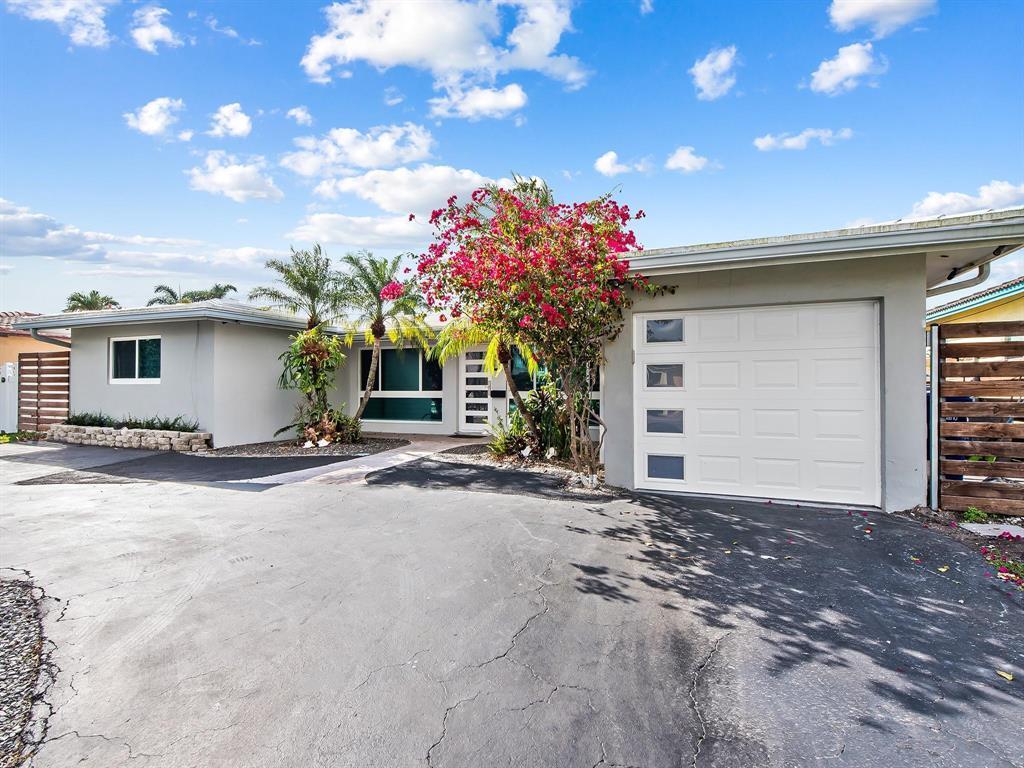300 SE 10TH Street, Pompano Beach, FL 33060, Pompano Beach