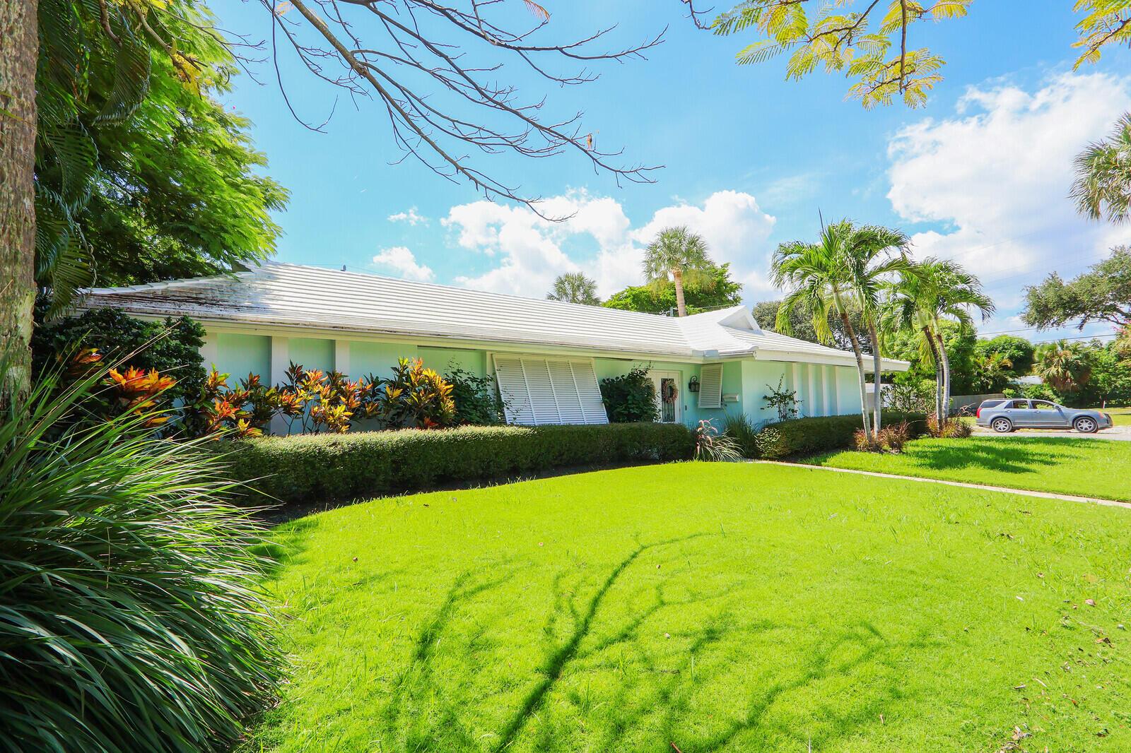 222 33RD Street, West Palm Beach, FL 33407, West Palm Beach - Photo 2