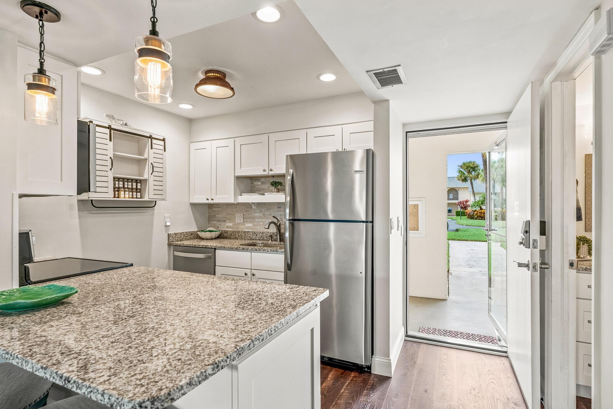 1830 Robalo Drive, Vero Beach, FL 32960, Vero Beach - Photo 5