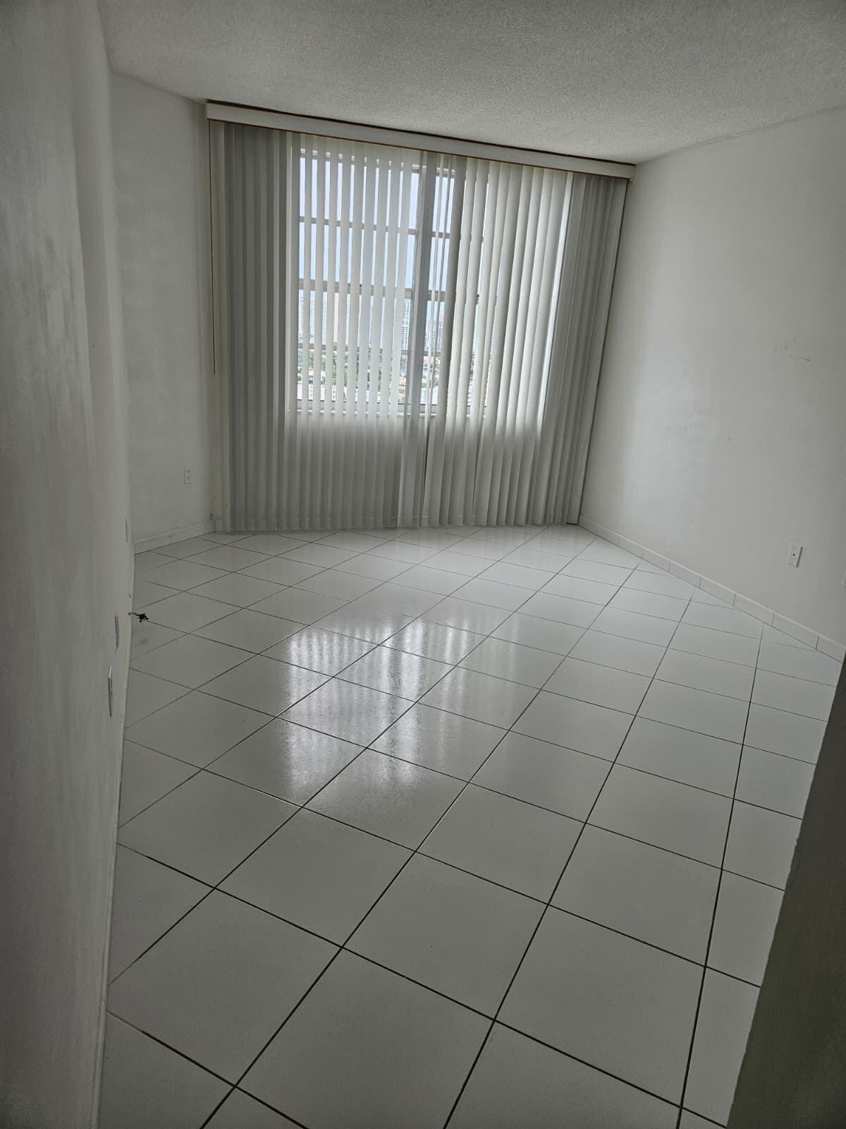 1980 S OCEAN Drive 21L, Hallandale Beach, FL 33009, Hallandale Beach - Photo 5