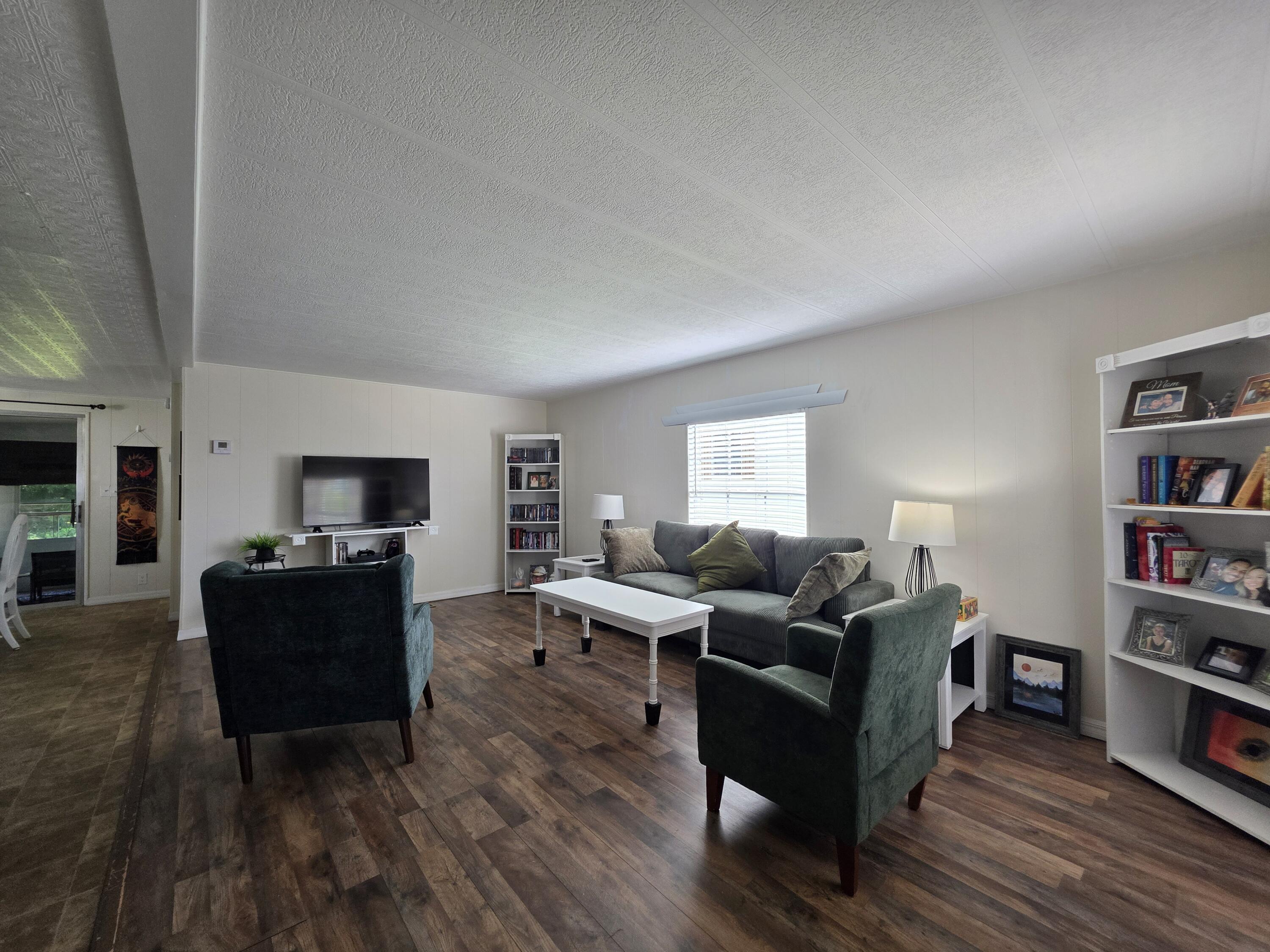14 Arboles Lane, Port St. Lucie, FL 34952, Port St. Lucie - Photo 2