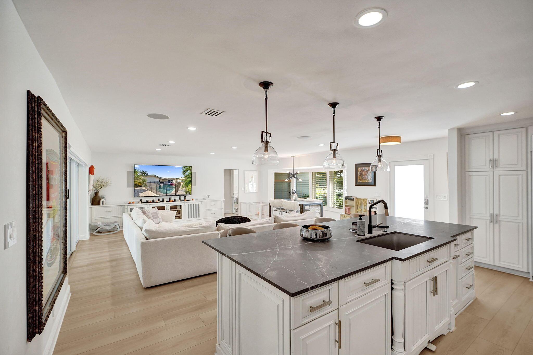 4200 NE 22ND Terrace, Lighthouse Point, FL 33064, Lighthouse Point - Photo 5