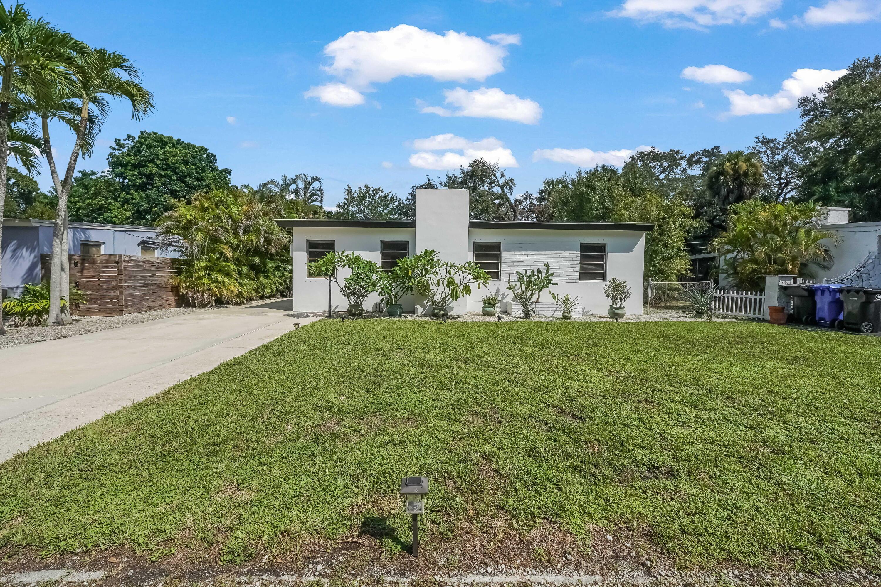 1717 SW 14TH Street, Fort Lauderdale, FL 33312, Fort Lauderdale - Photo 2