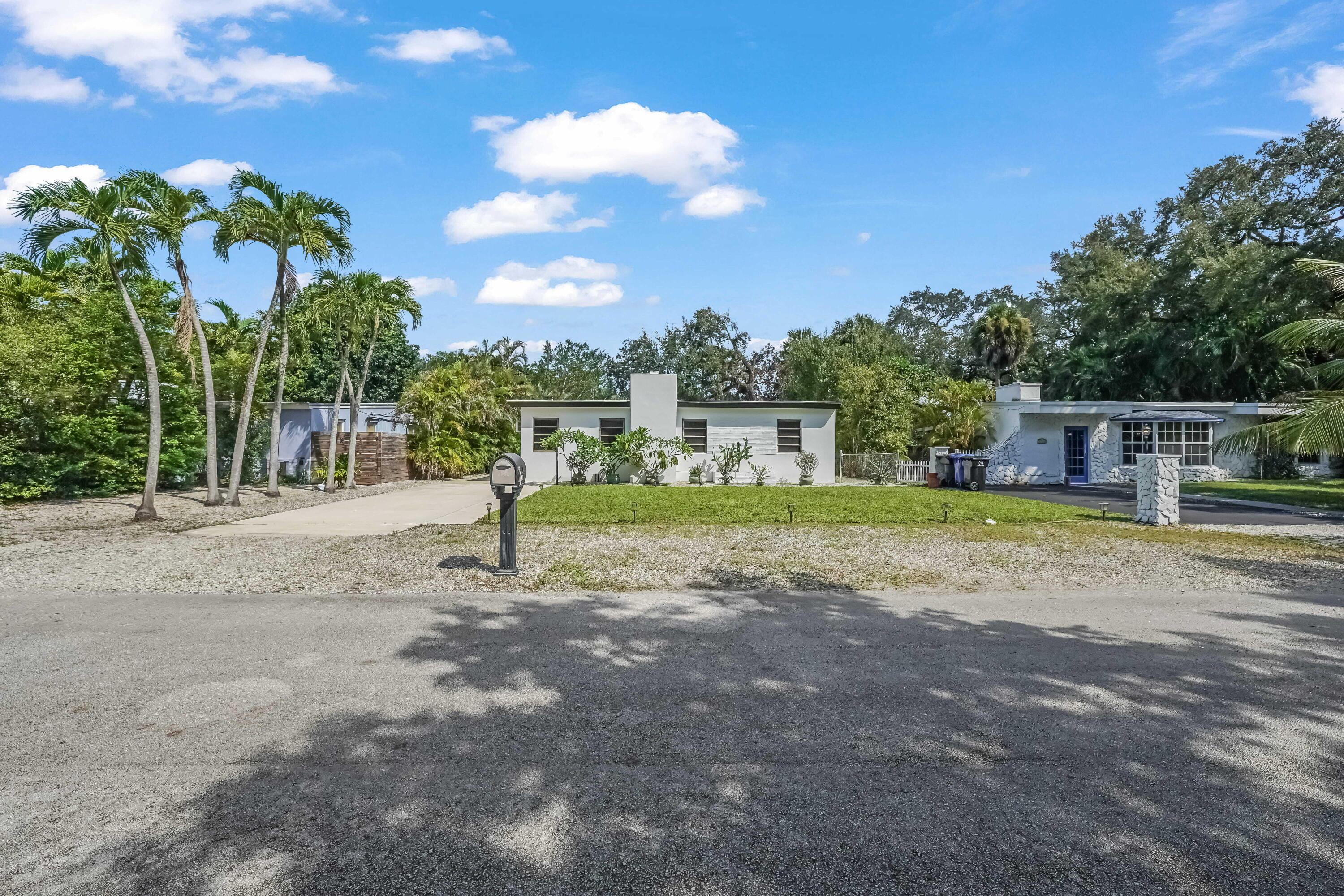 1717 SW 14TH Street, Fort Lauderdale, FL 33312, Fort Lauderdale - Photo 5