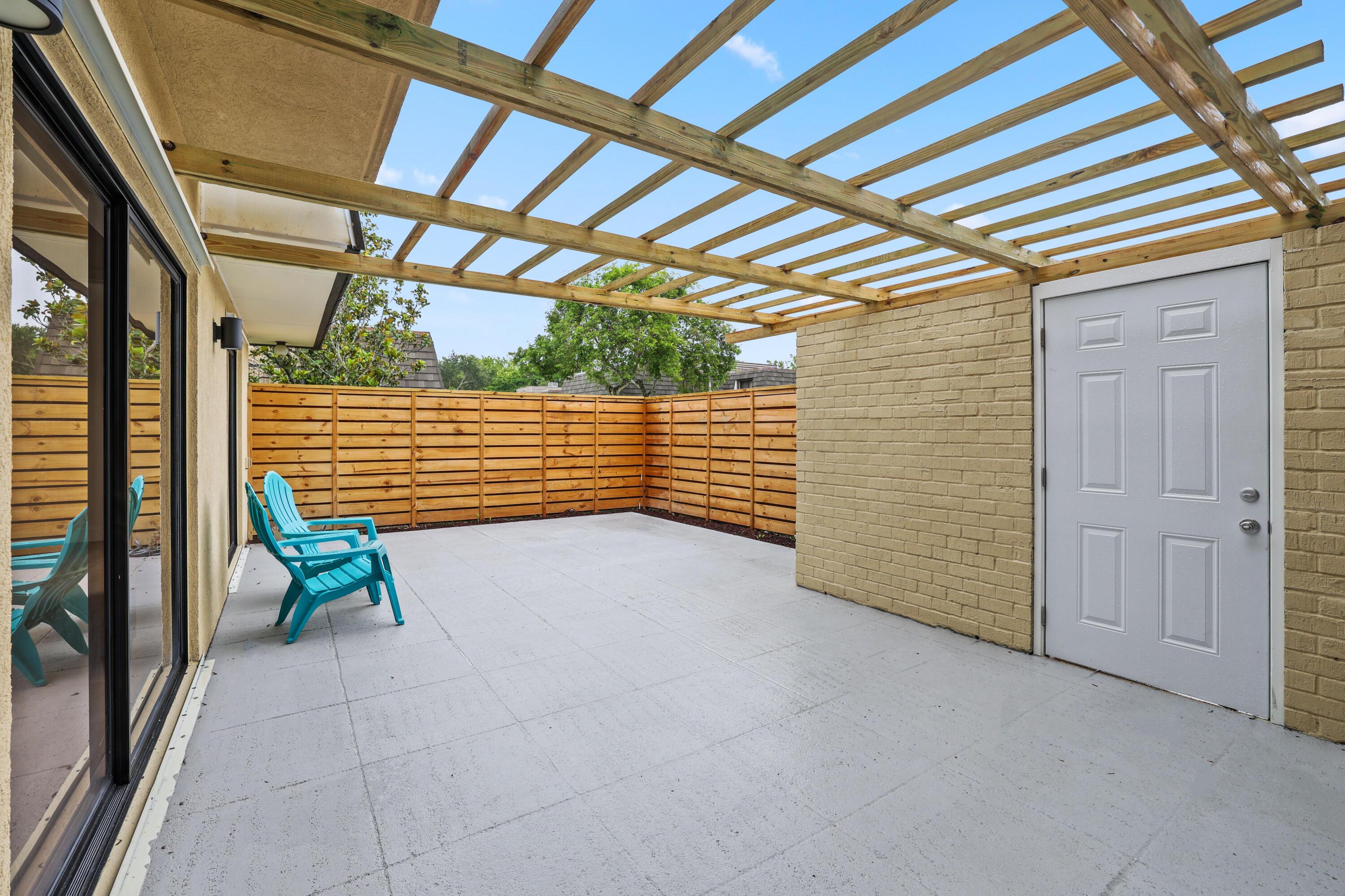 703 7th Terrace, Palm Beach Gardens, FL 33418, Palm Beach Gardens - Photo 4