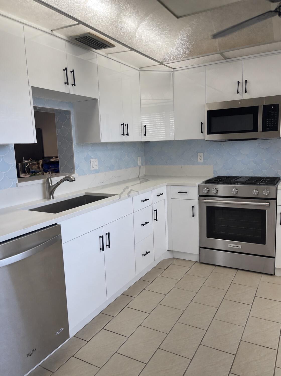 2201 LUCAYA N3, Coconut Creek, FL 33066, Coconut Creek - Photo 3