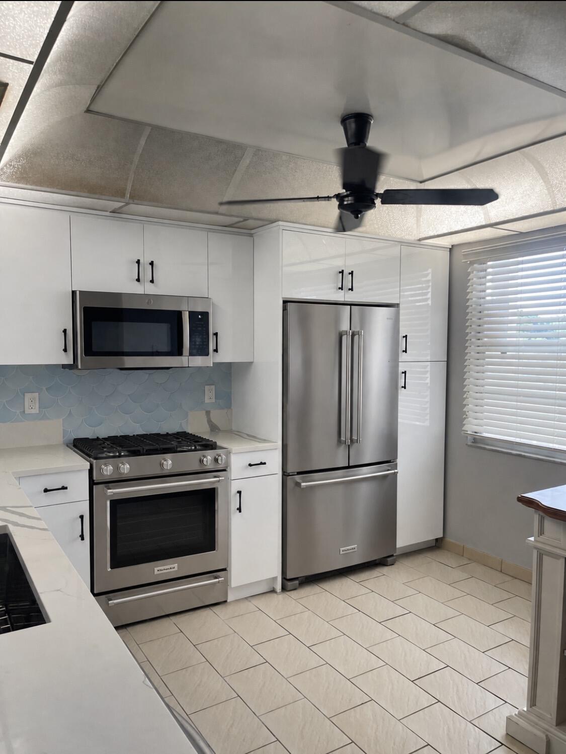 2201 LUCAYA N3, Coconut Creek, FL 33066, Coconut Creek - Photo 2