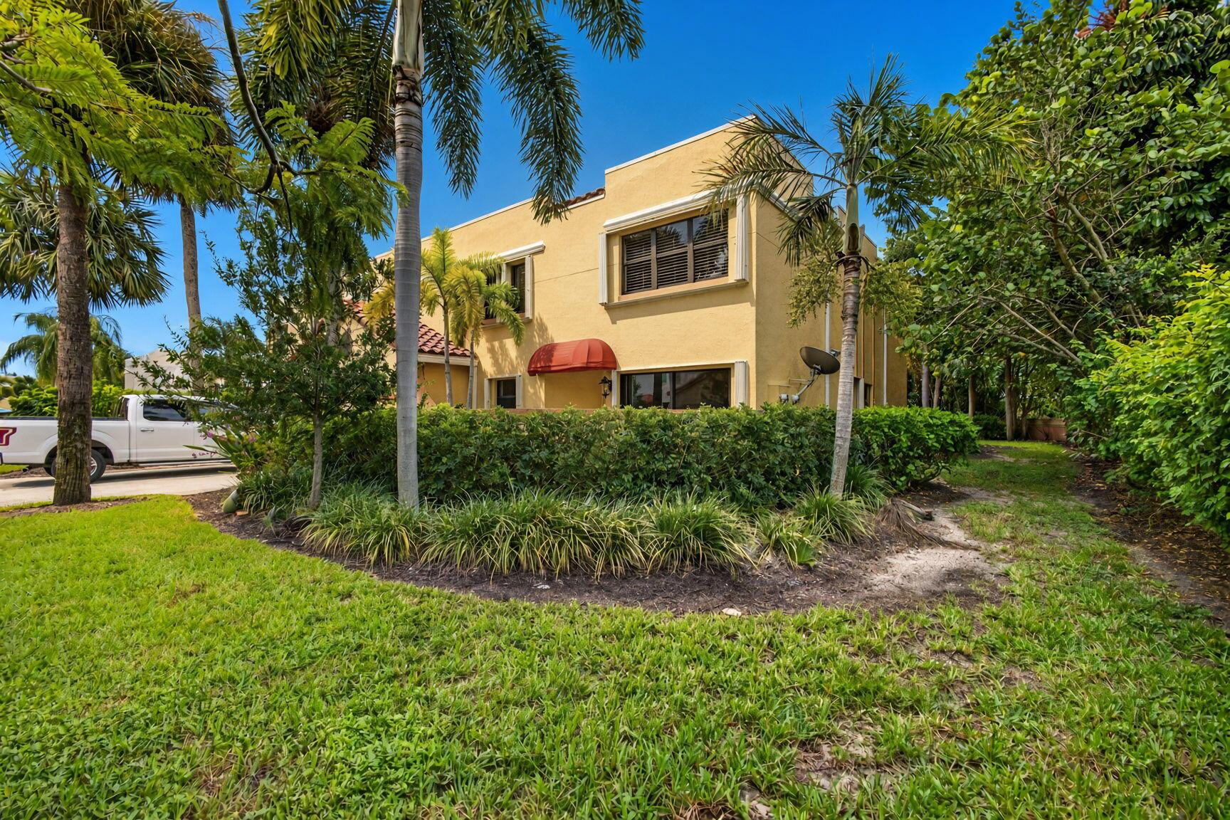 42 Uno Lago Drive, Juno Beach, FL 33408, Juno Beach - Photo 5