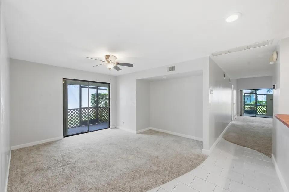 1097 NW 98TH Terrace 110, Pembroke Pines, FL 33024, Pembroke Pines - Photo 4