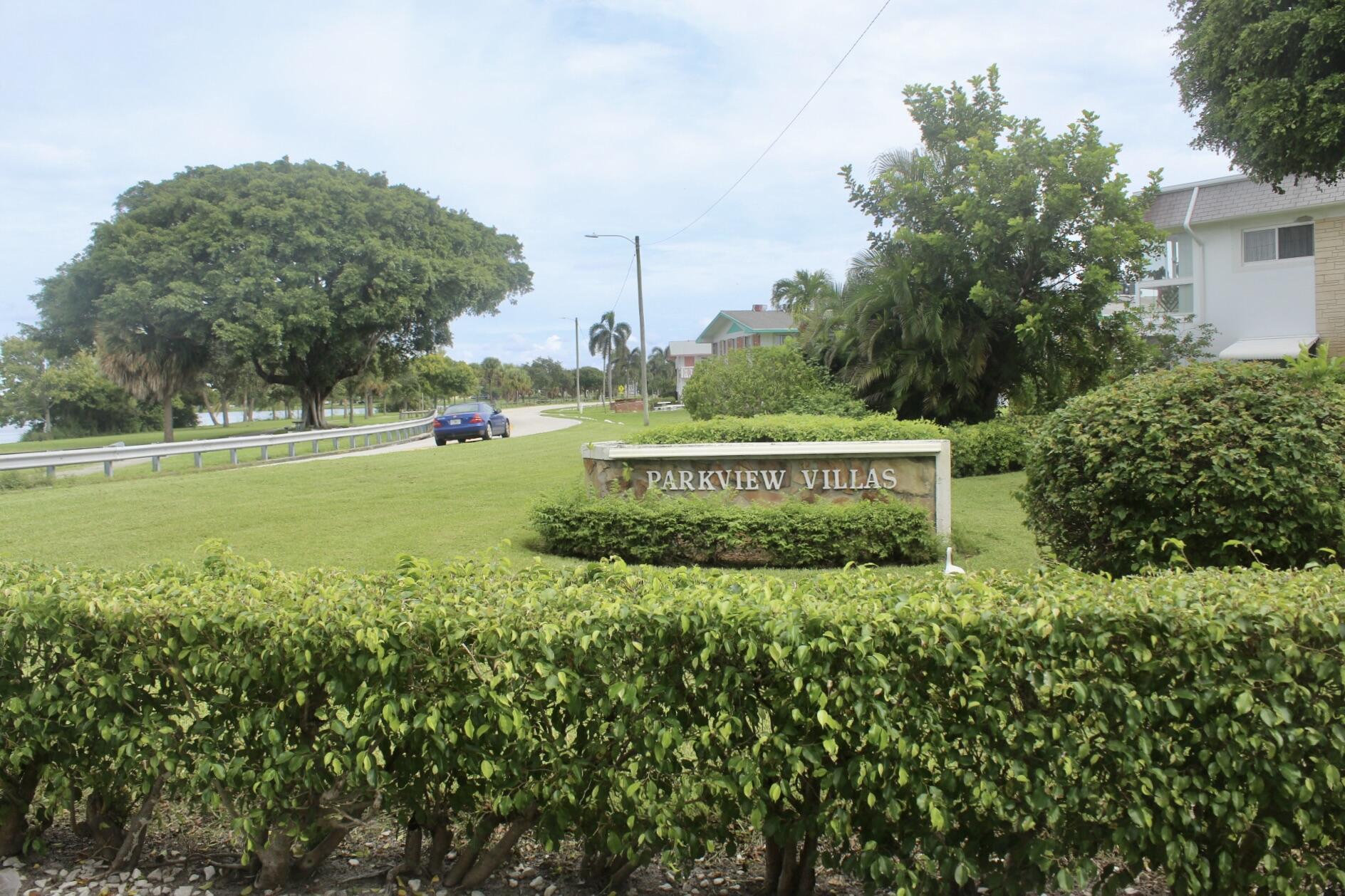 2440 Lake Osborne Drive 105, Lake Worth Beach, FL 33461, Lake Worth Beach