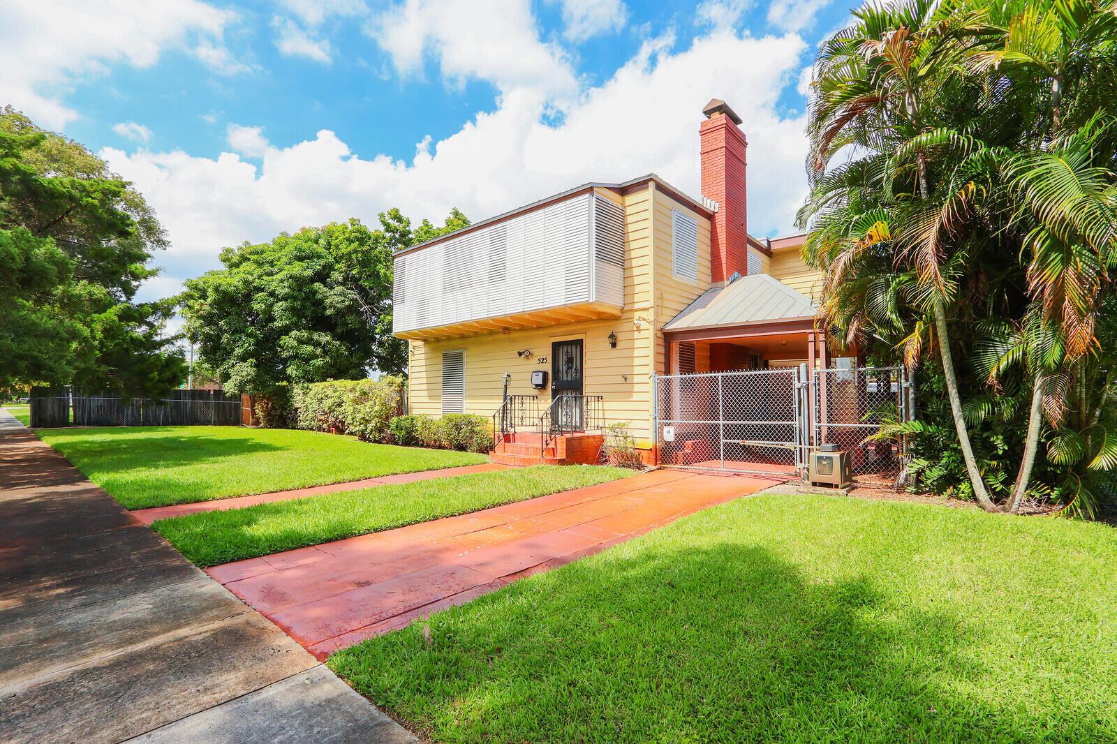 525 51ST Street, West Palm Beach, FL 33407, West Palm Beach - Photo 2