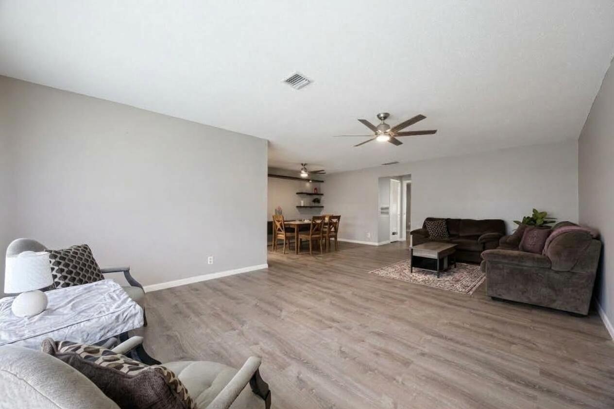 355 MAIN Boulevard C, Boynton Beach, FL 33435, Boynton Beach - Photo 3
