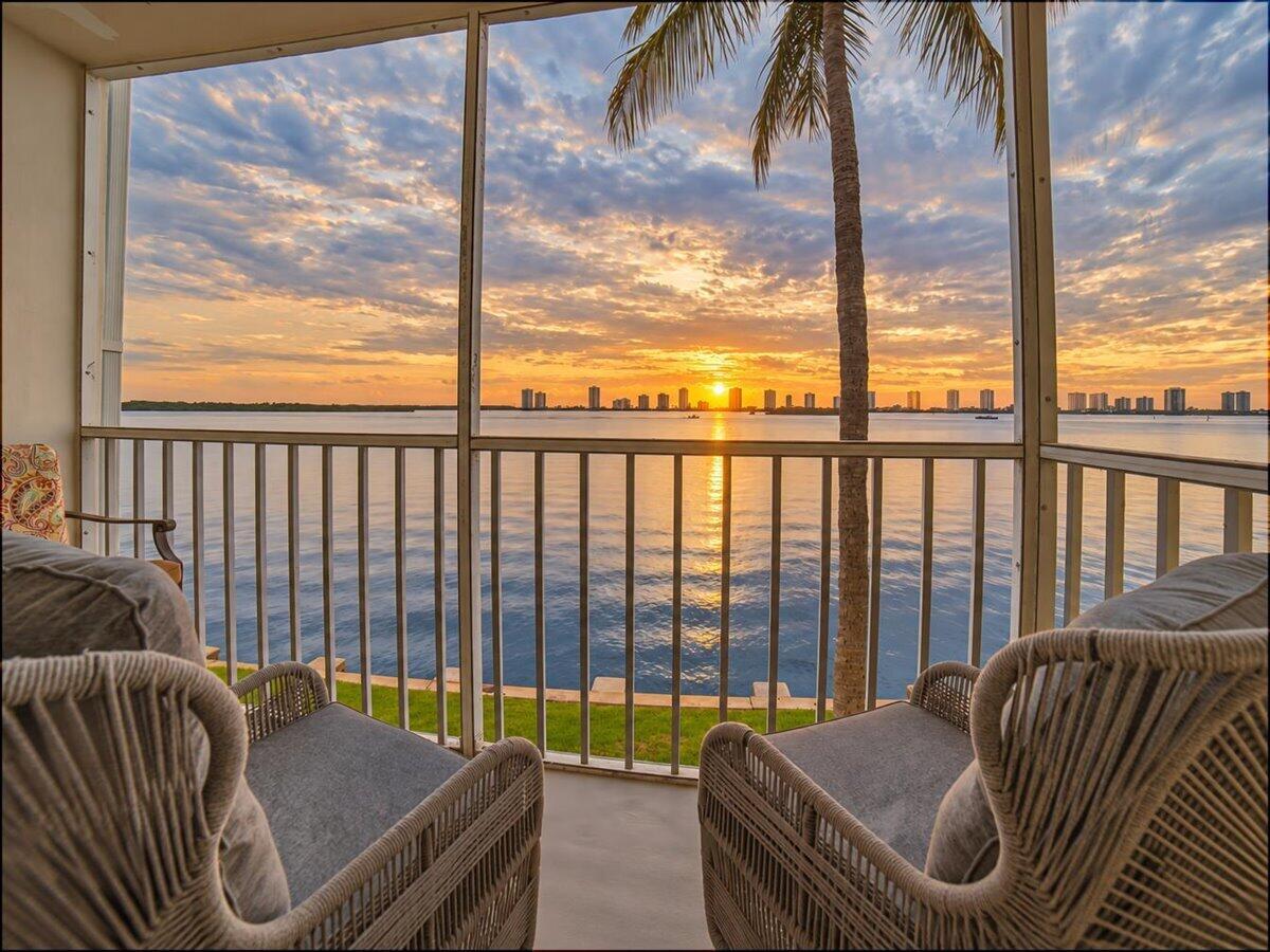 101 Doolen Court 205, North Palm Beach, FL 33408, North Palm Beach